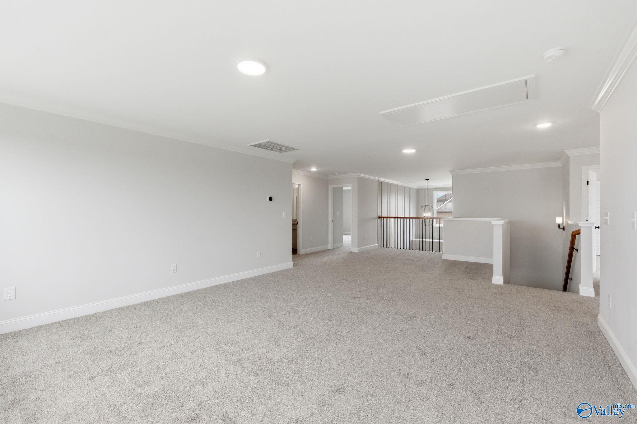 6 Flannery Court