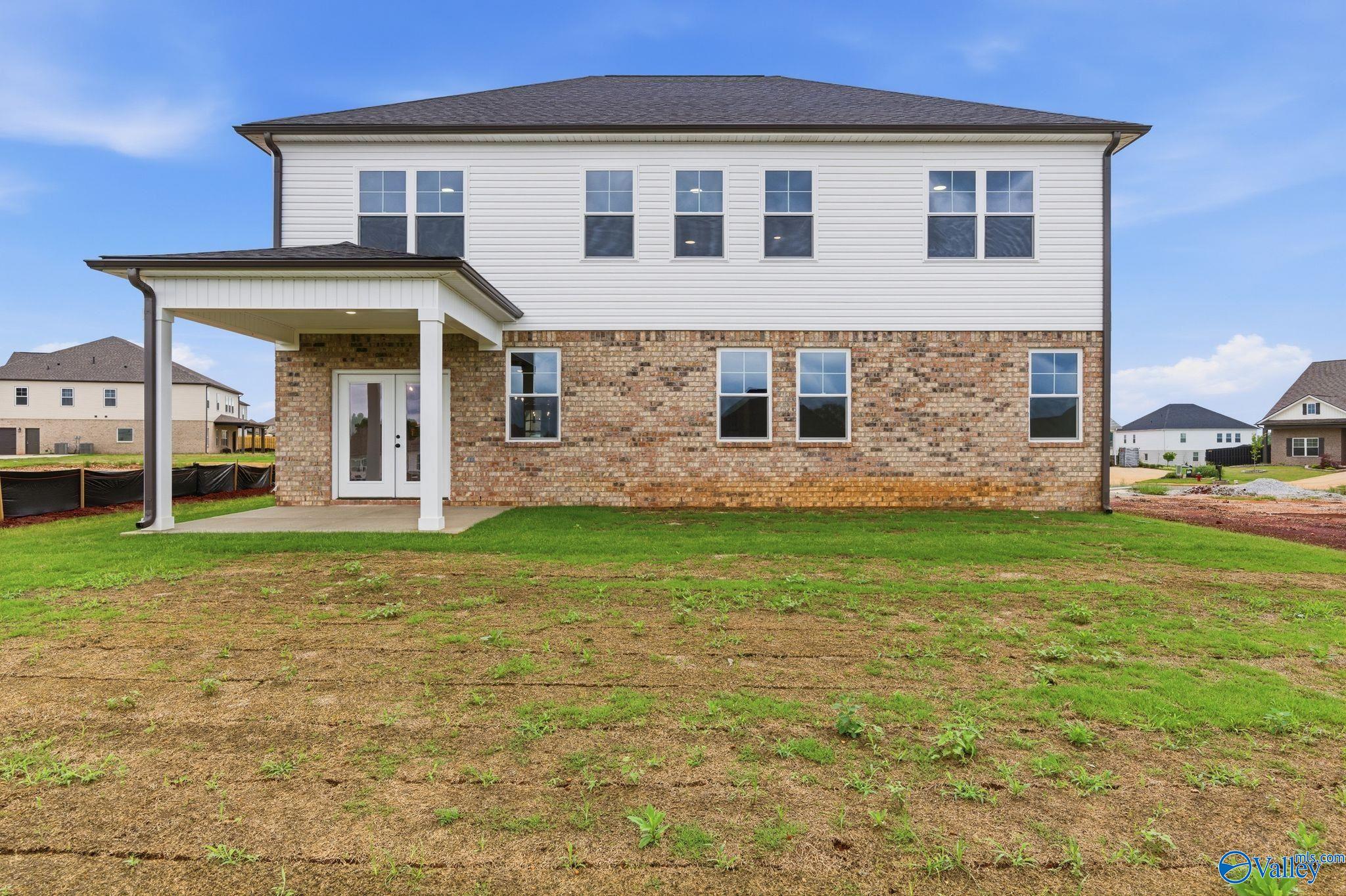 6 Flannery Court