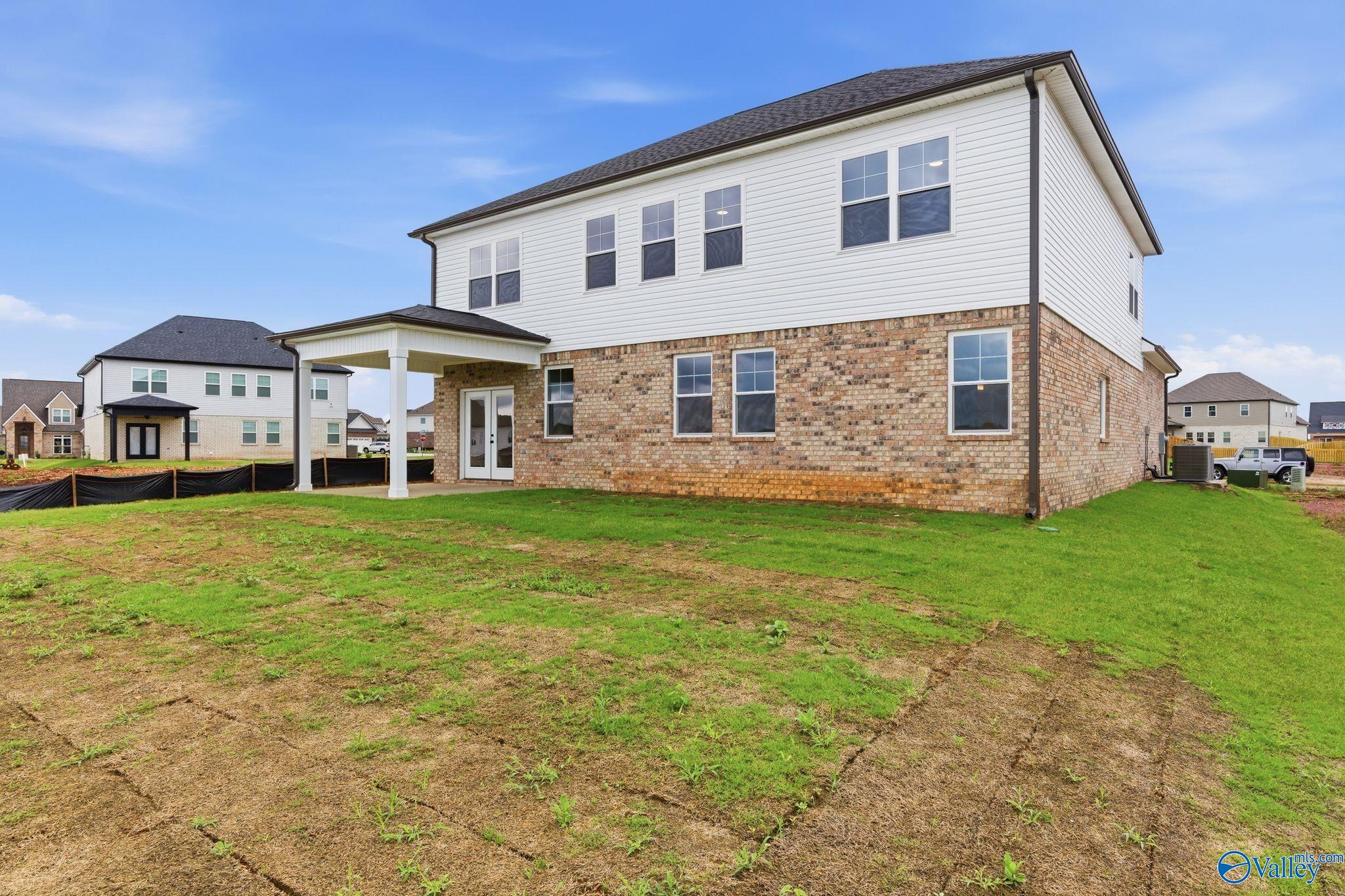 6 Flannery Court