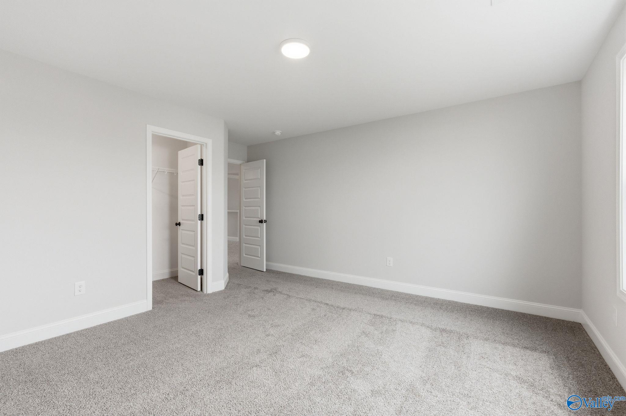 6 Flannery Court