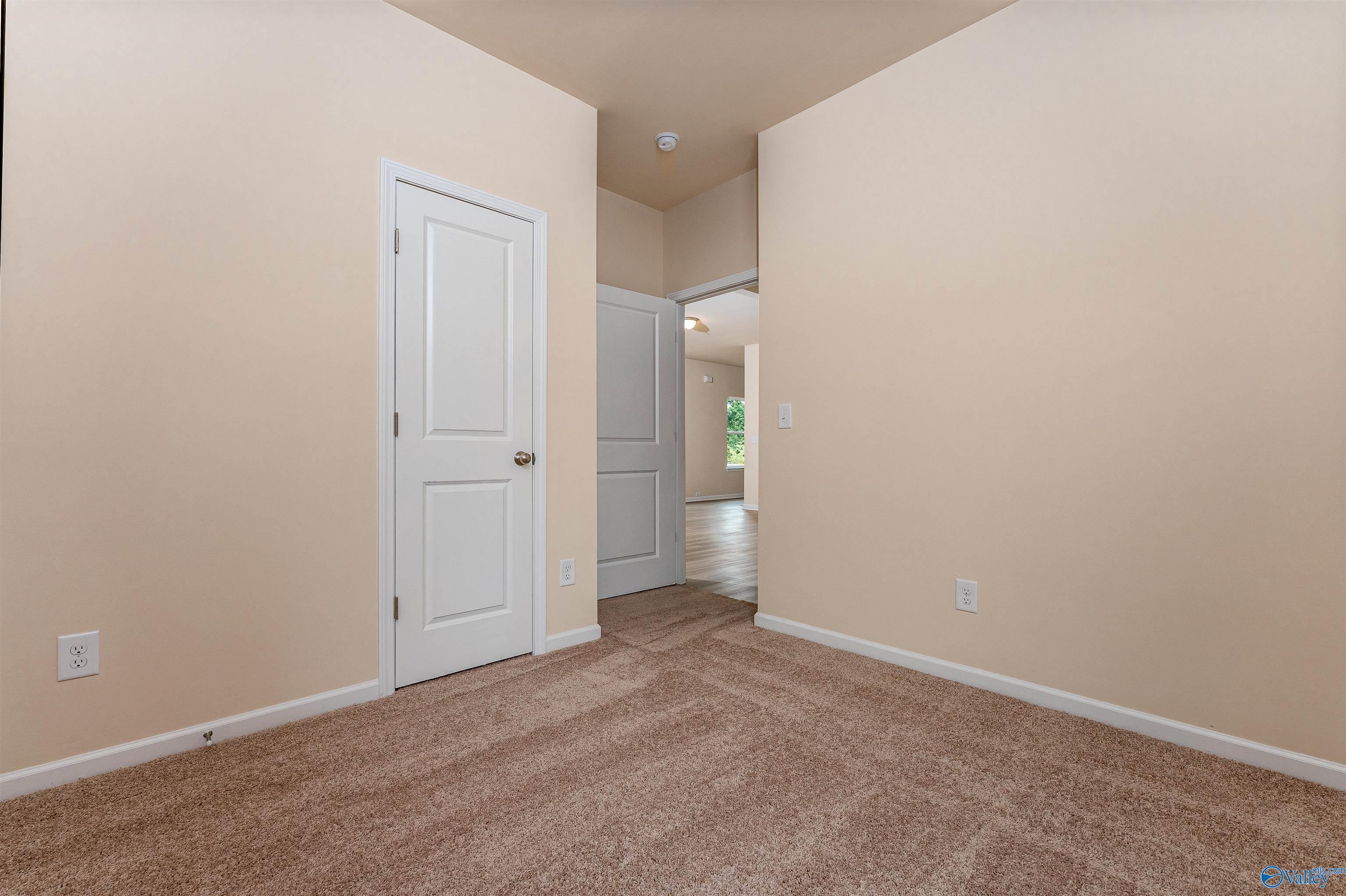 1128 Tanger Glen Trail NW