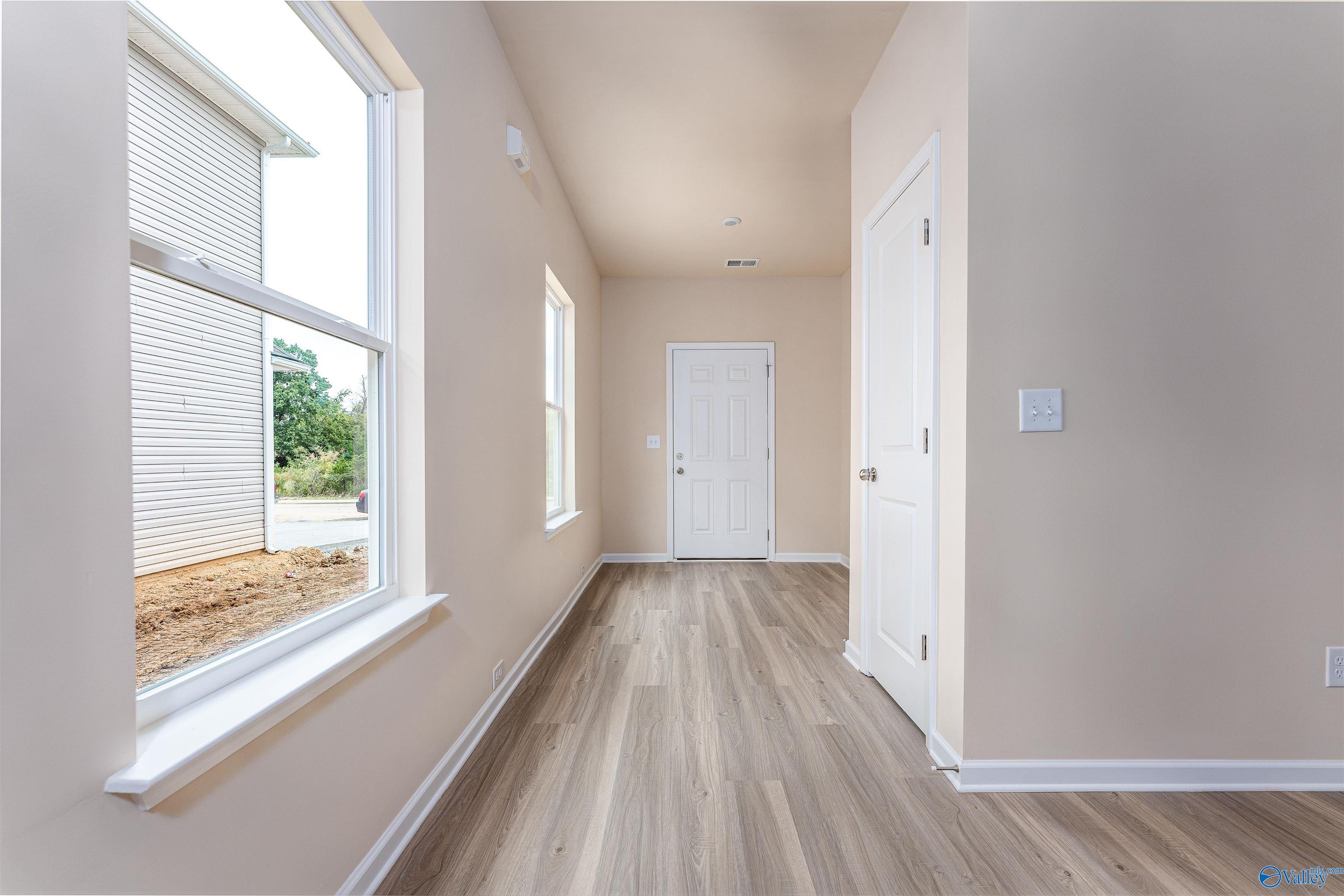 1128 Tanger Glen Trail NW