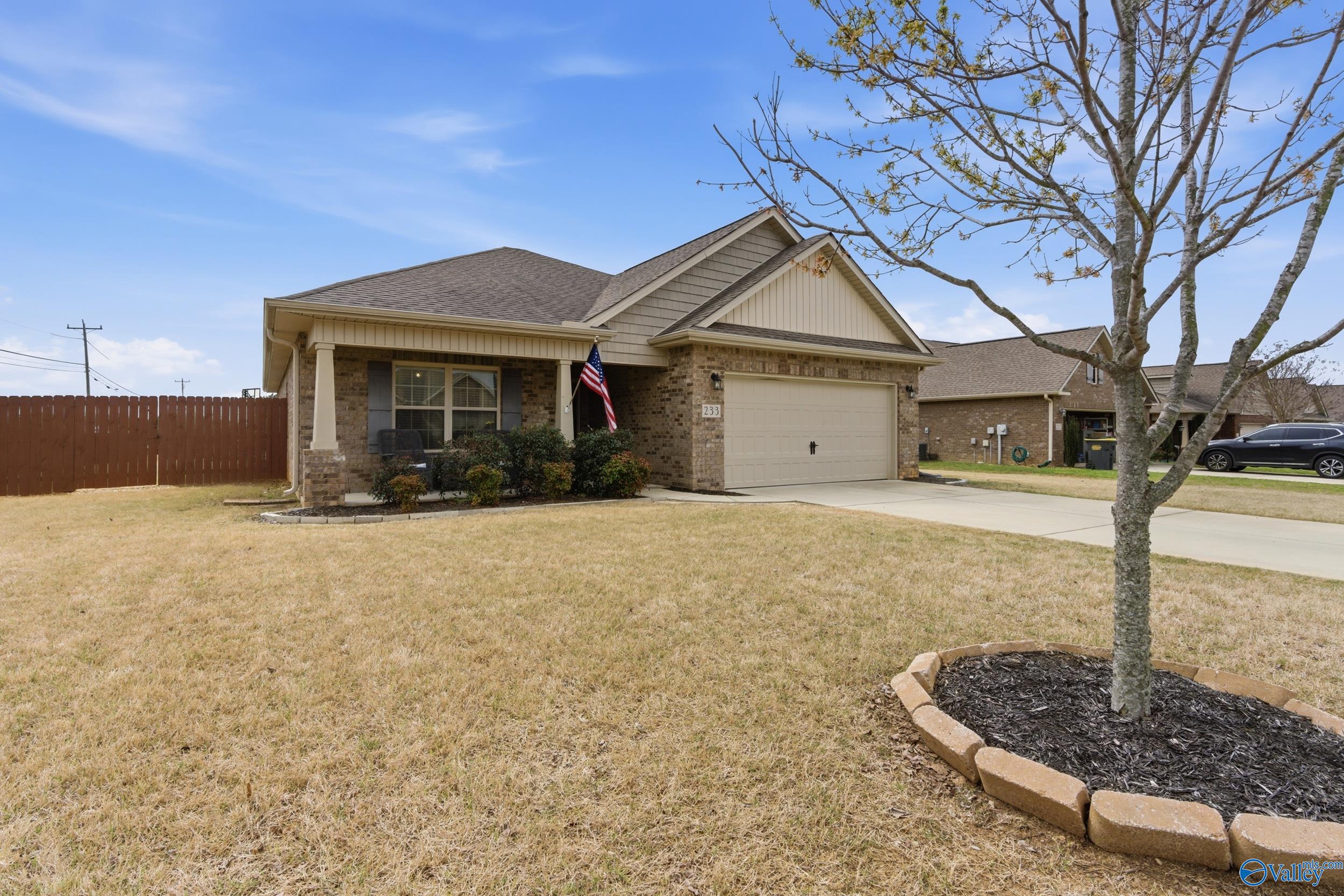 233 Olde Dogwood Trail
