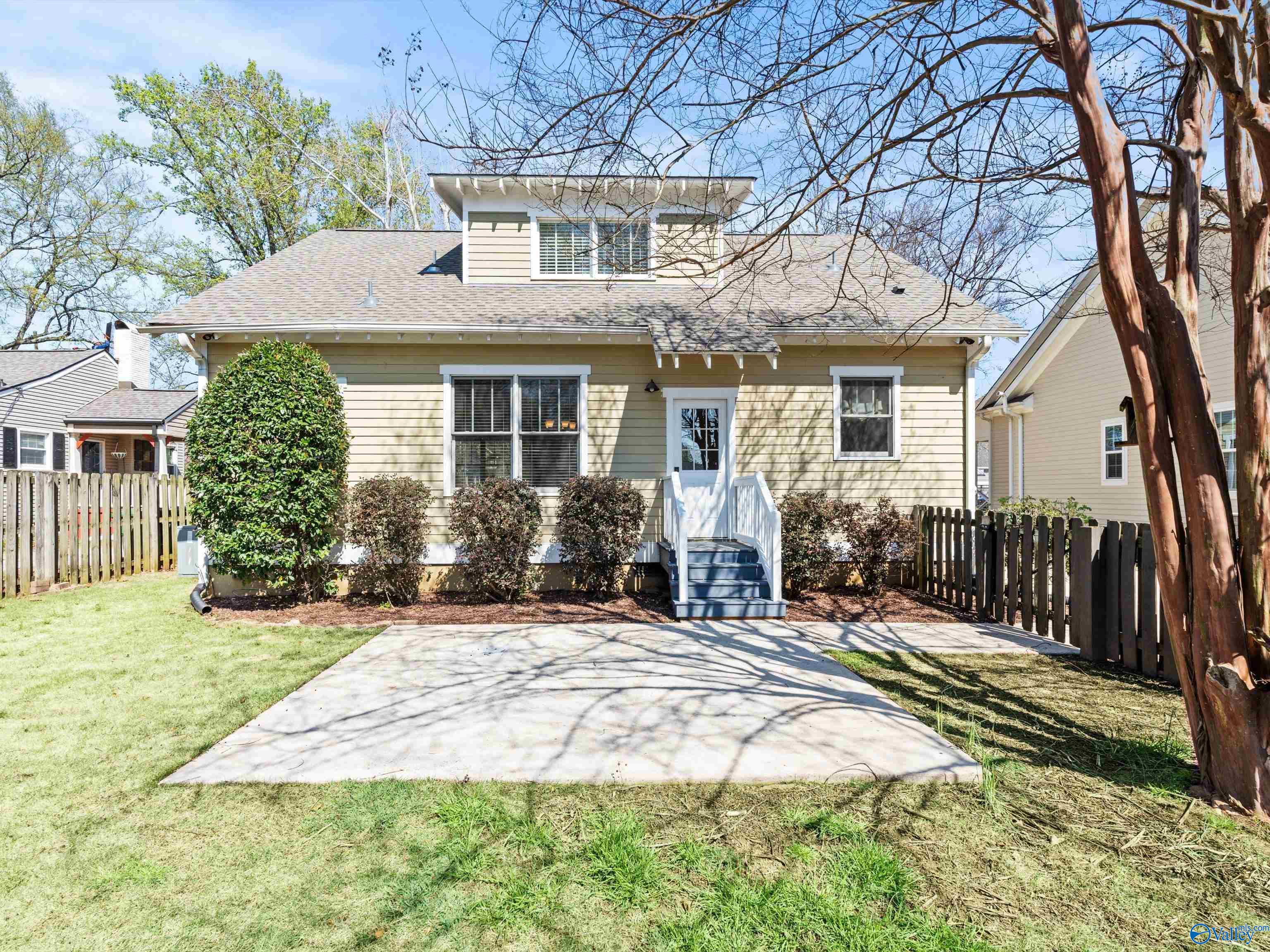 2716 Overton Road