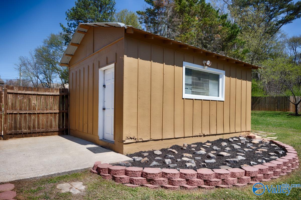 2212 Rodgers Drive NE