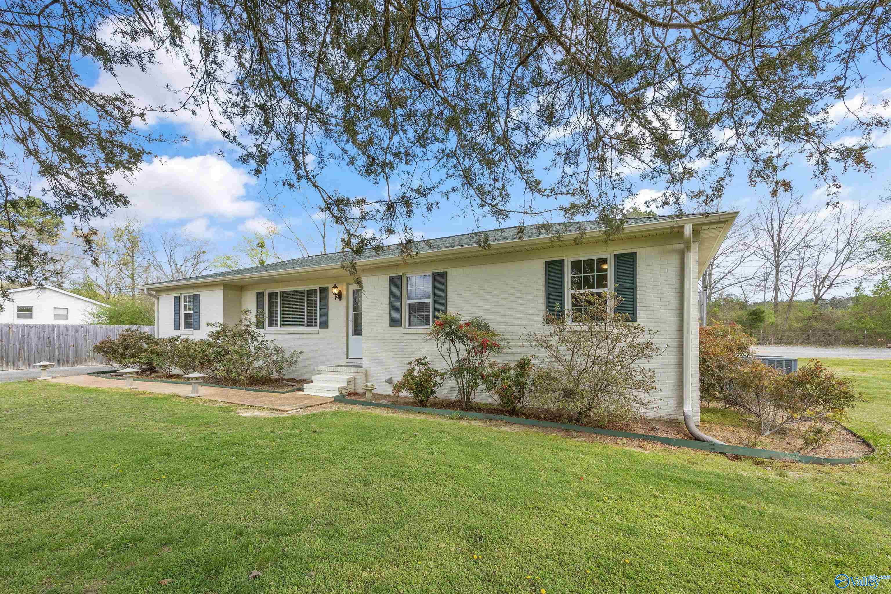 157 Sam Maples Road