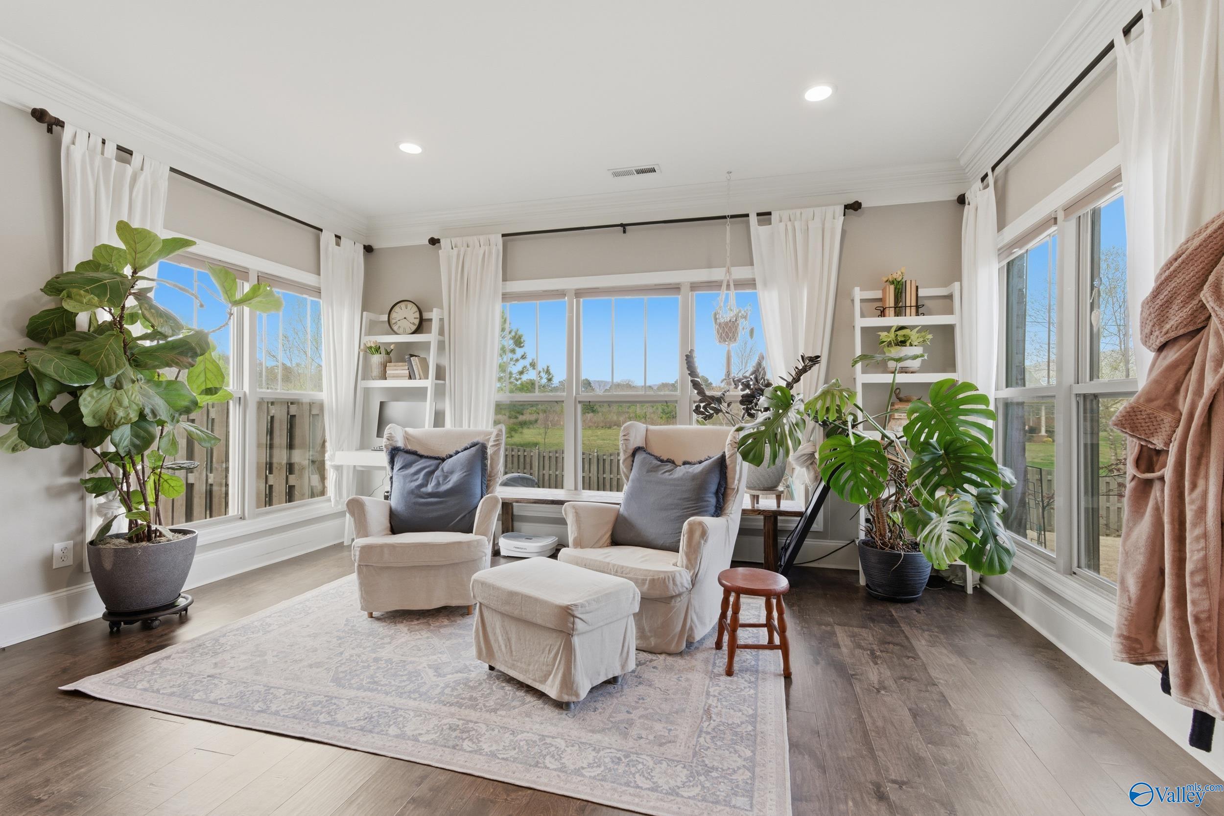 3012 Chimney Cove Circle SE