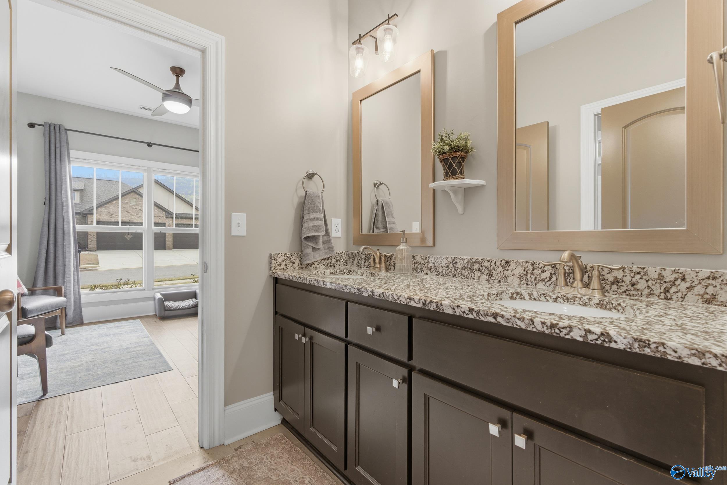 3012 Chimney Cove Circle SE