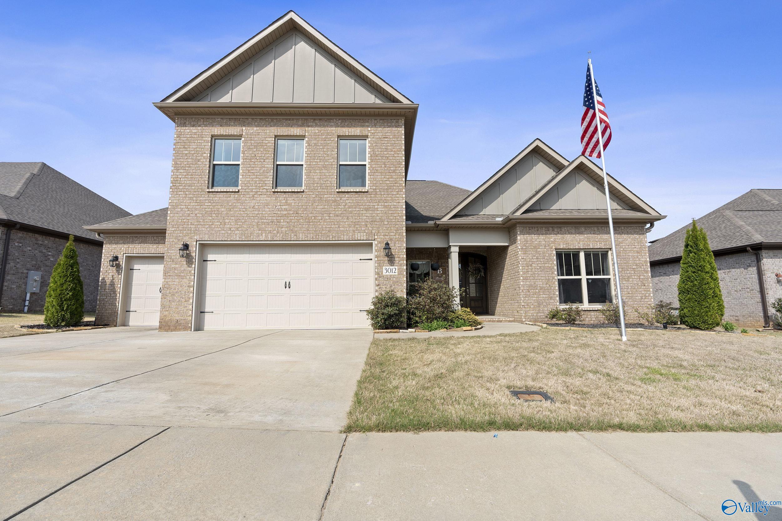 3012 Chimney Cove Circle SE