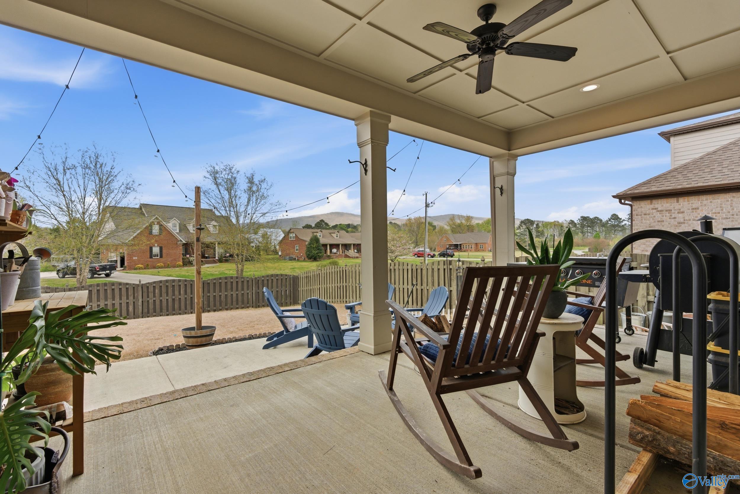 3012 Chimney Cove Circle SE