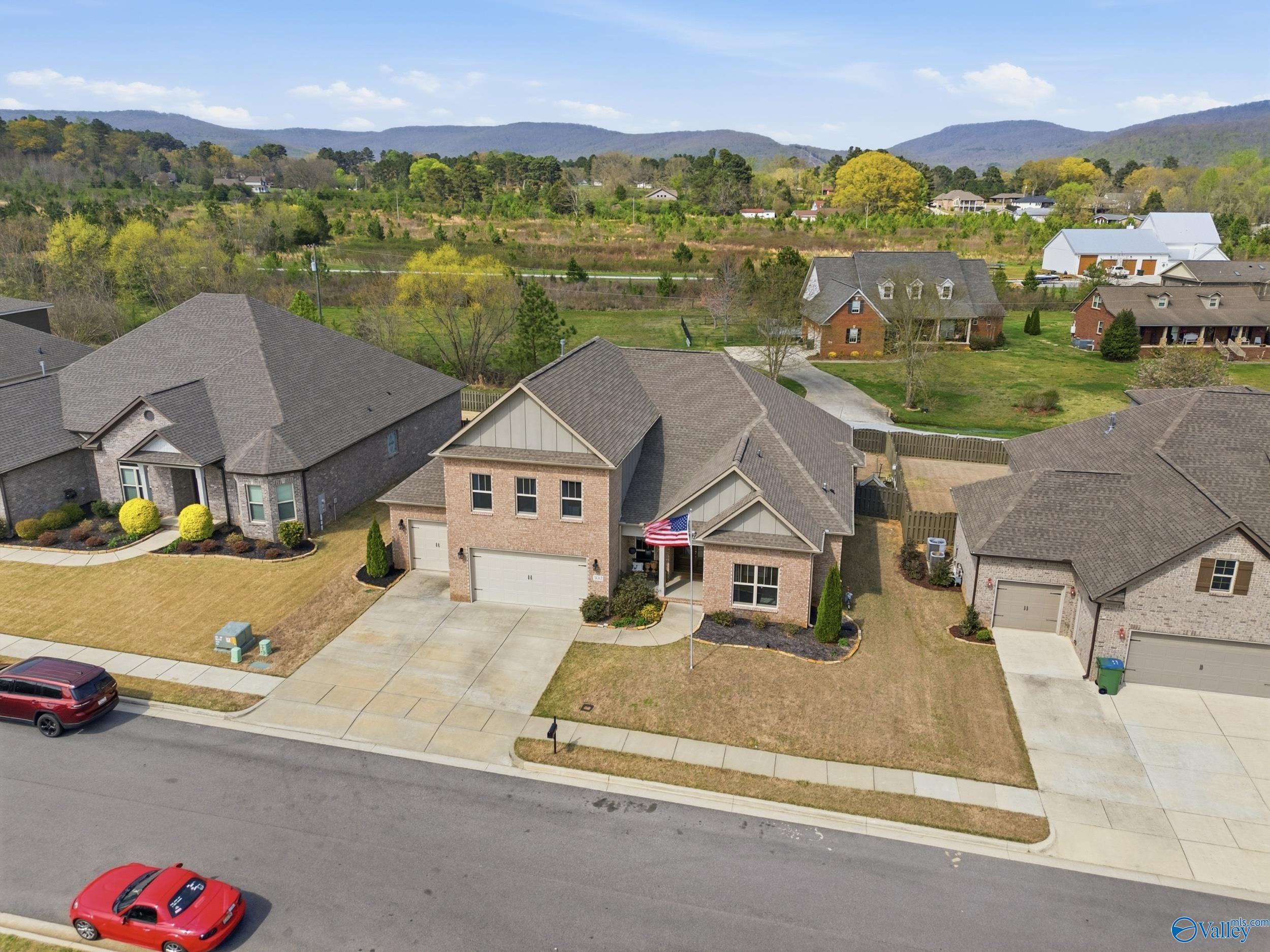 3012 Chimney Cove Circle SE