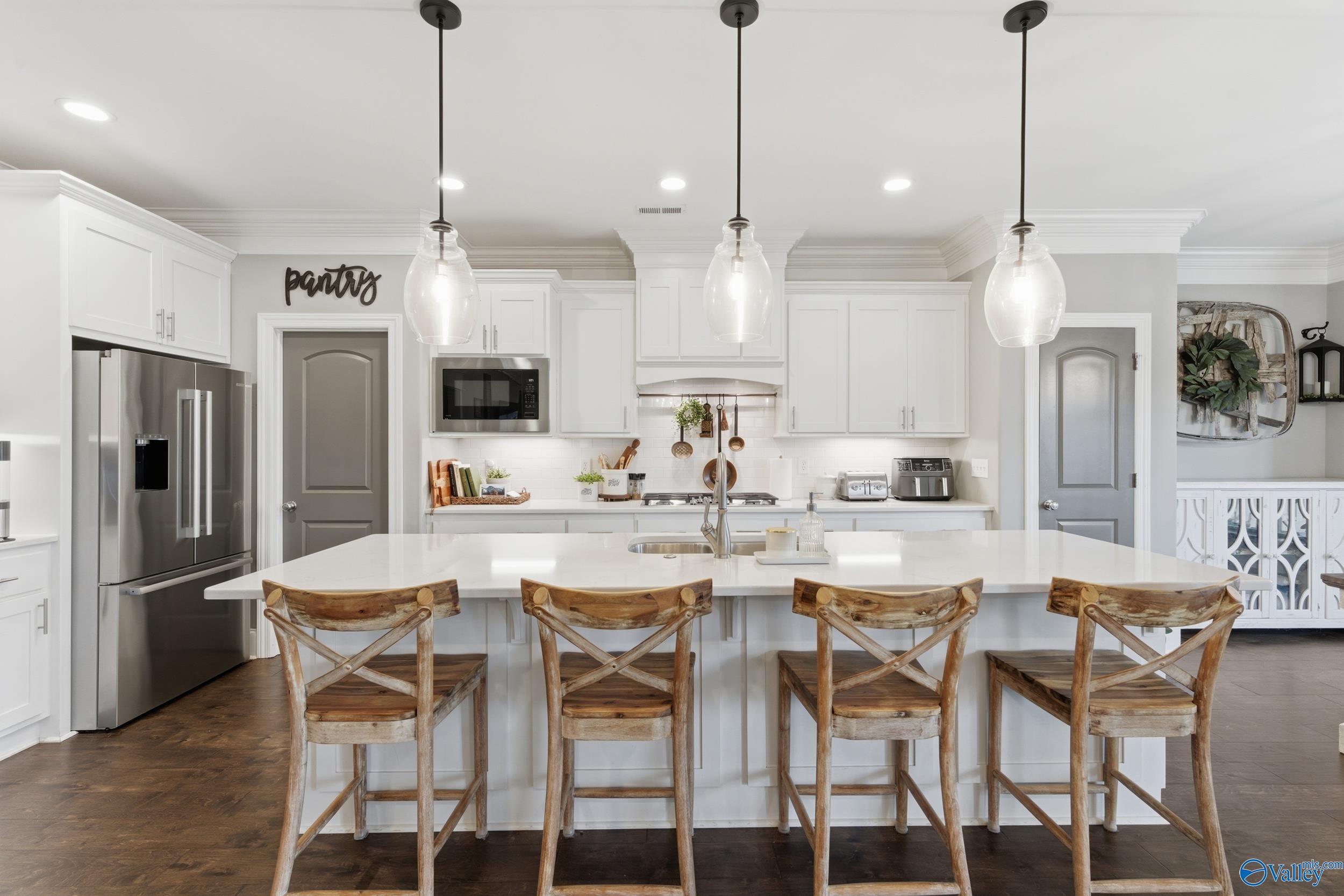 3012 Chimney Cove Circle SE