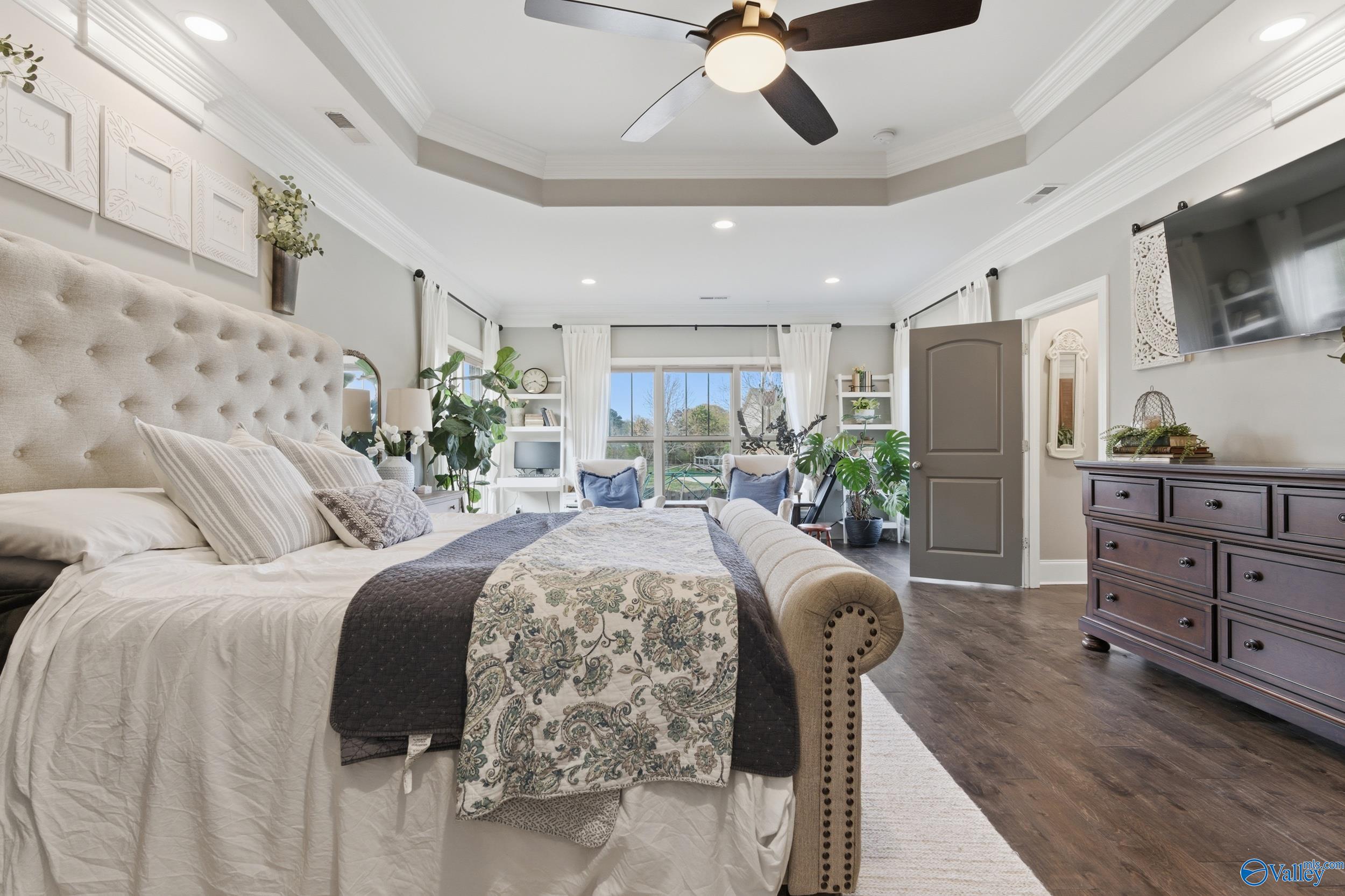 3012 Chimney Cove Circle SE