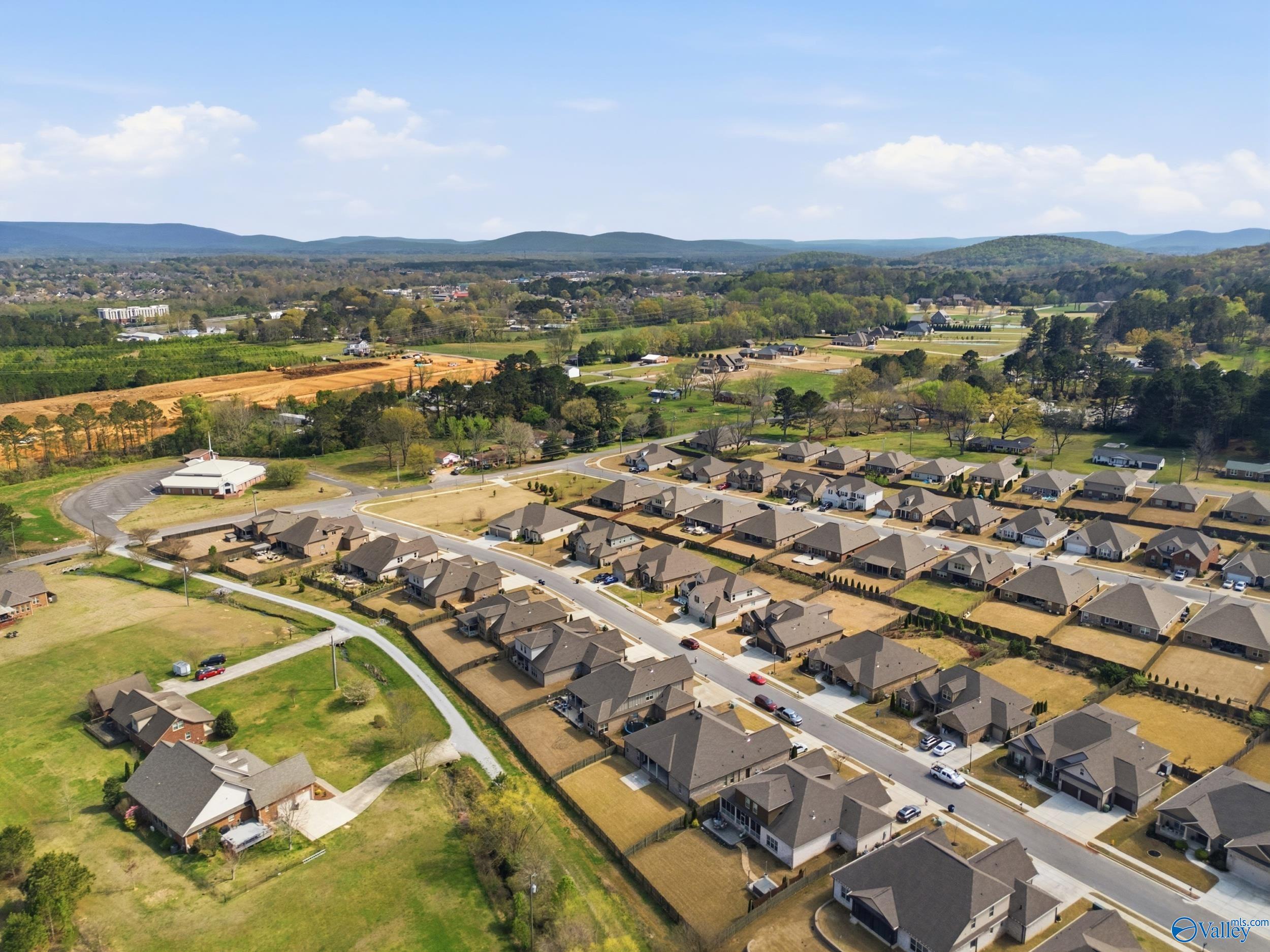 3012 Chimney Cove Circle SE