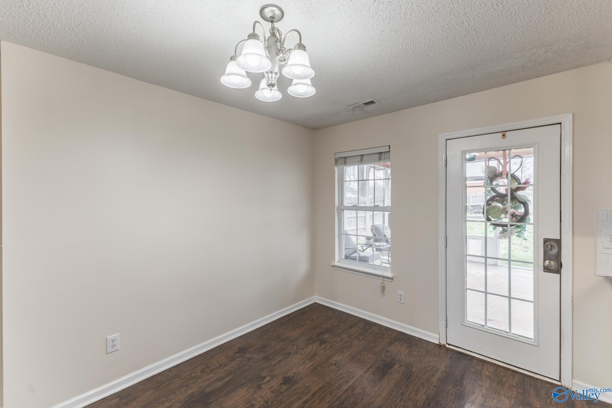124 Vandenberg Lane
