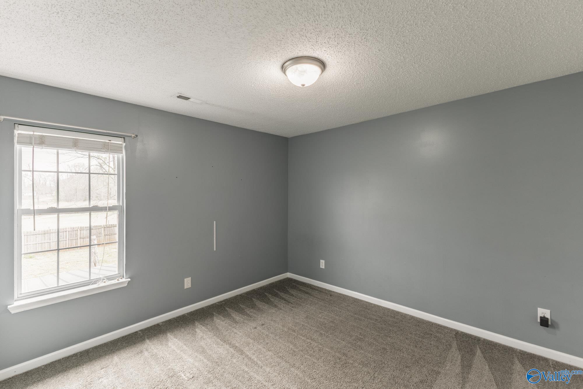 124 Vandenberg Lane