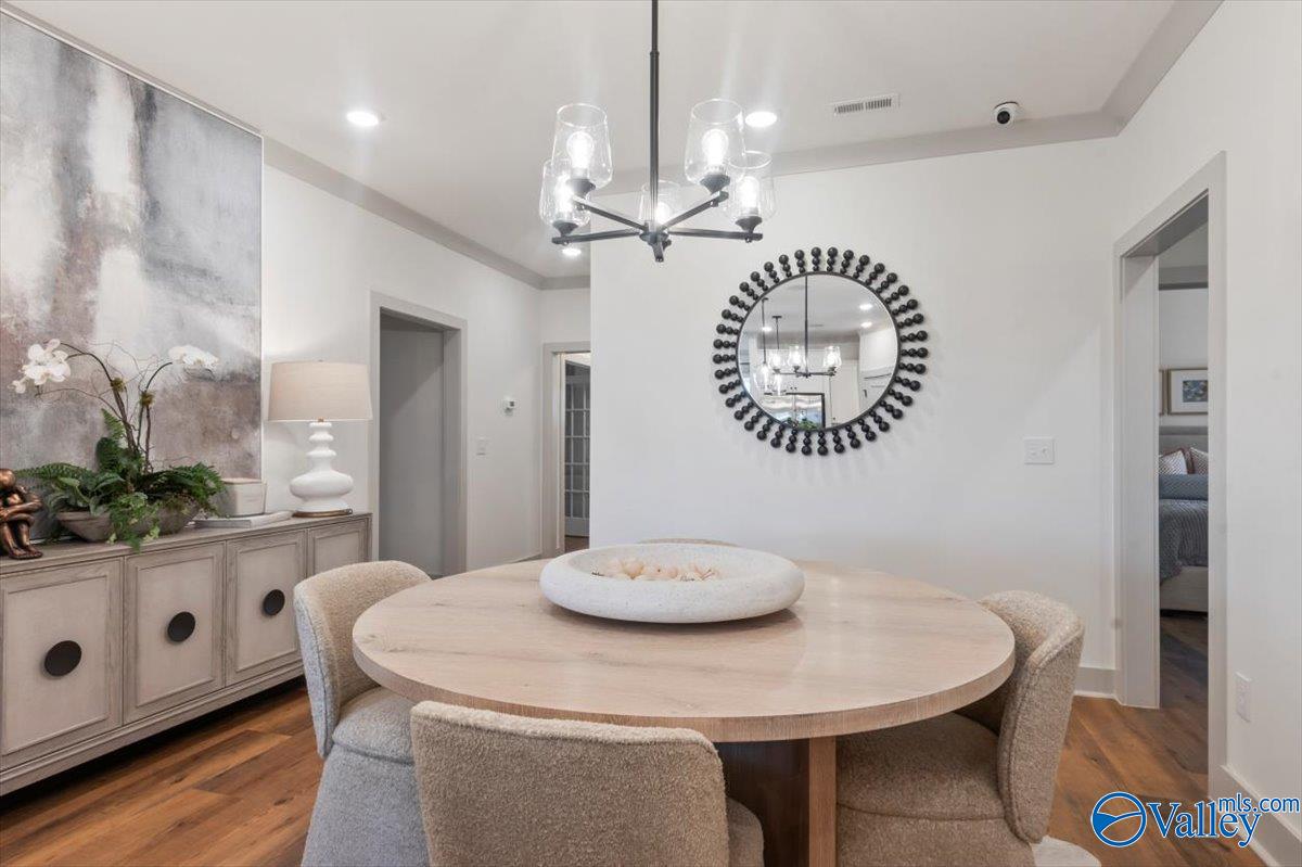 6562 Oak Meadow Drive