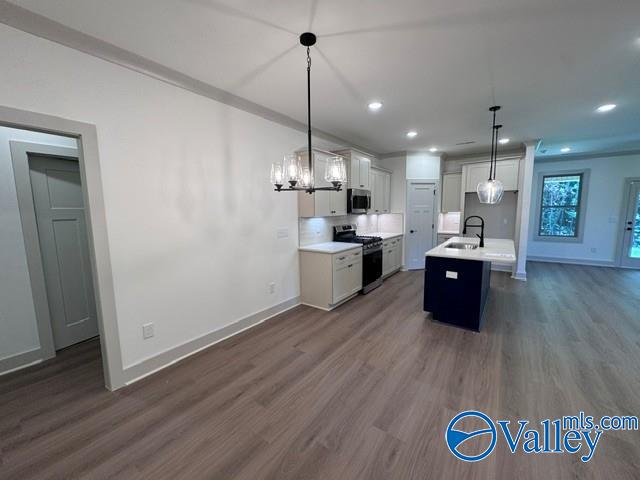 6562 Oak Meadow Drive