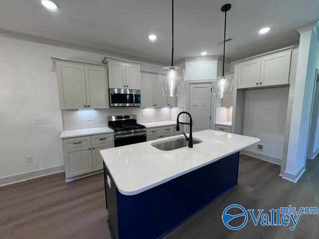 6562 Oak Meadow Drive