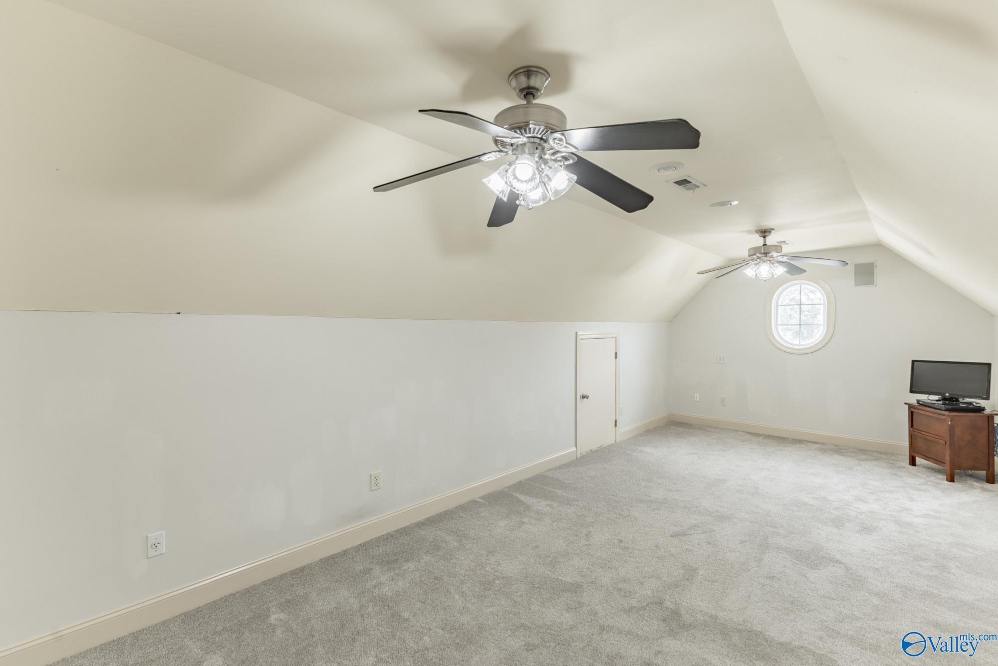 224 Twin Lakes Drive
