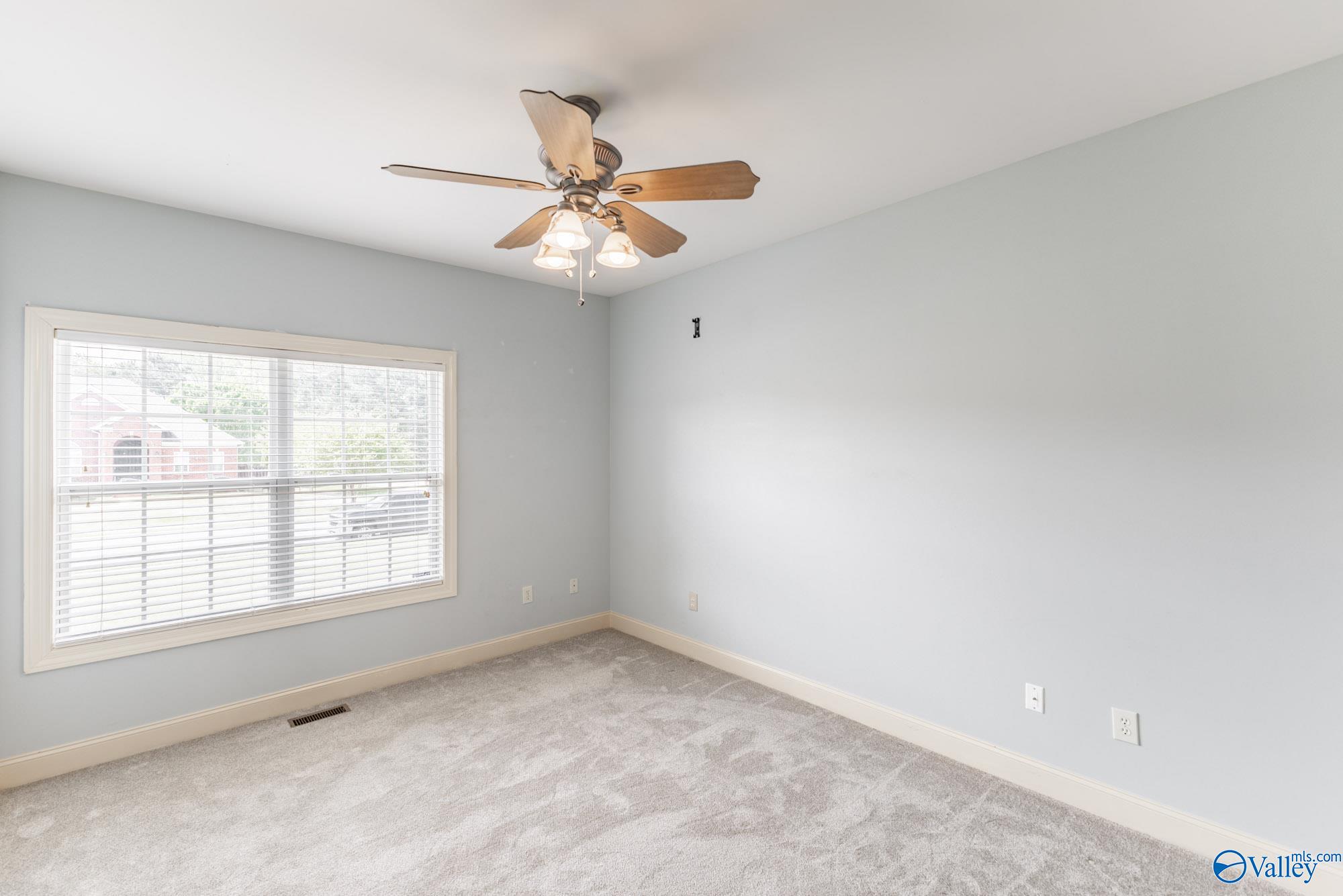 224 Twin Lakes Drive