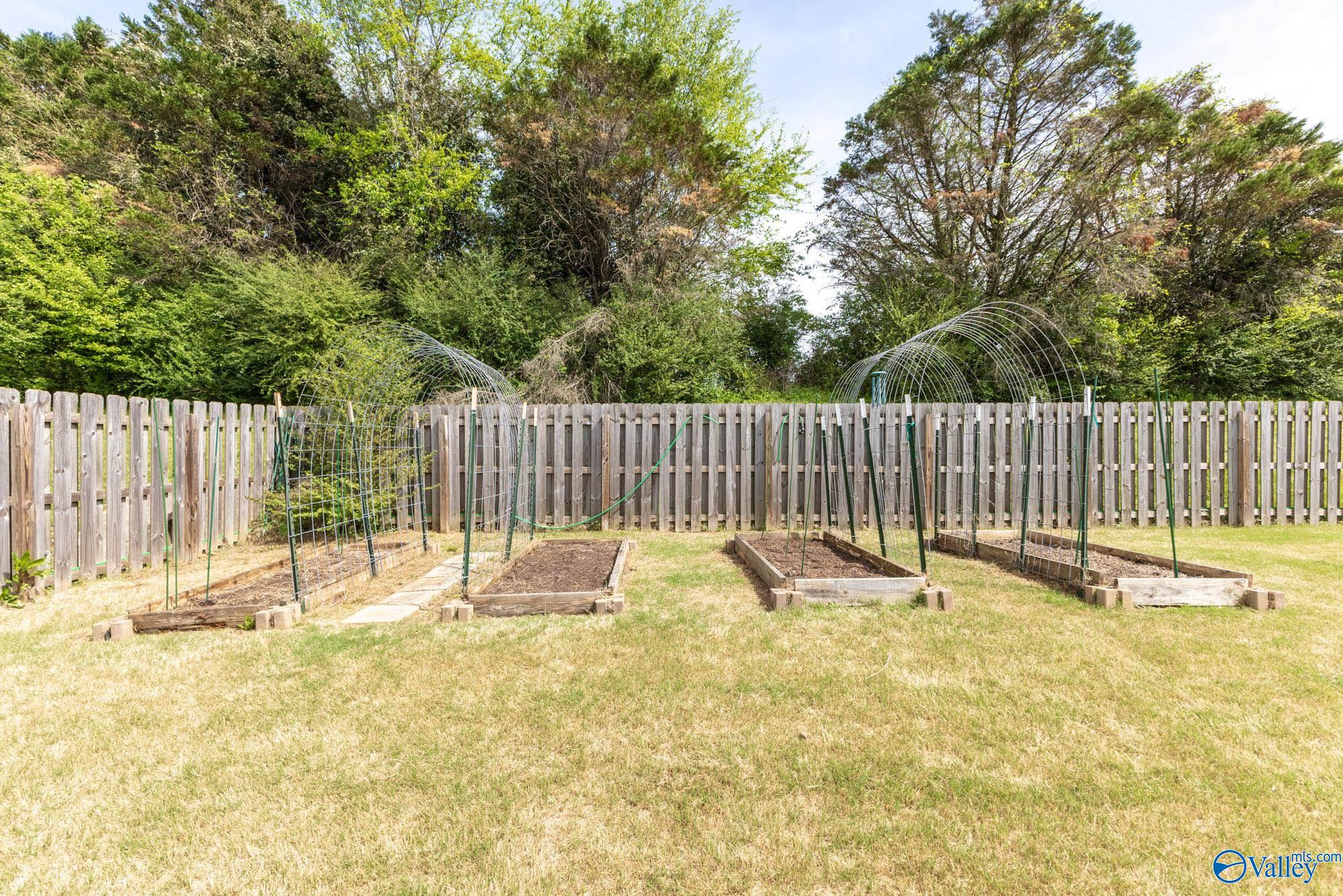 224 Twin Lakes Drive