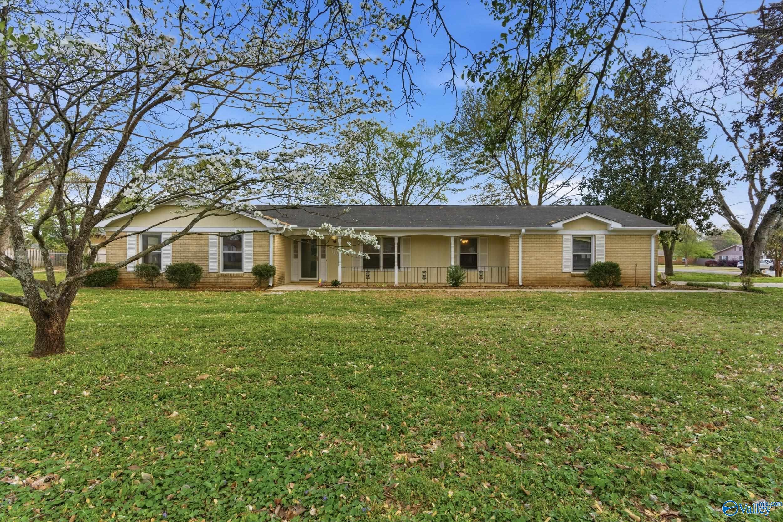 110 Flowerwood Drive