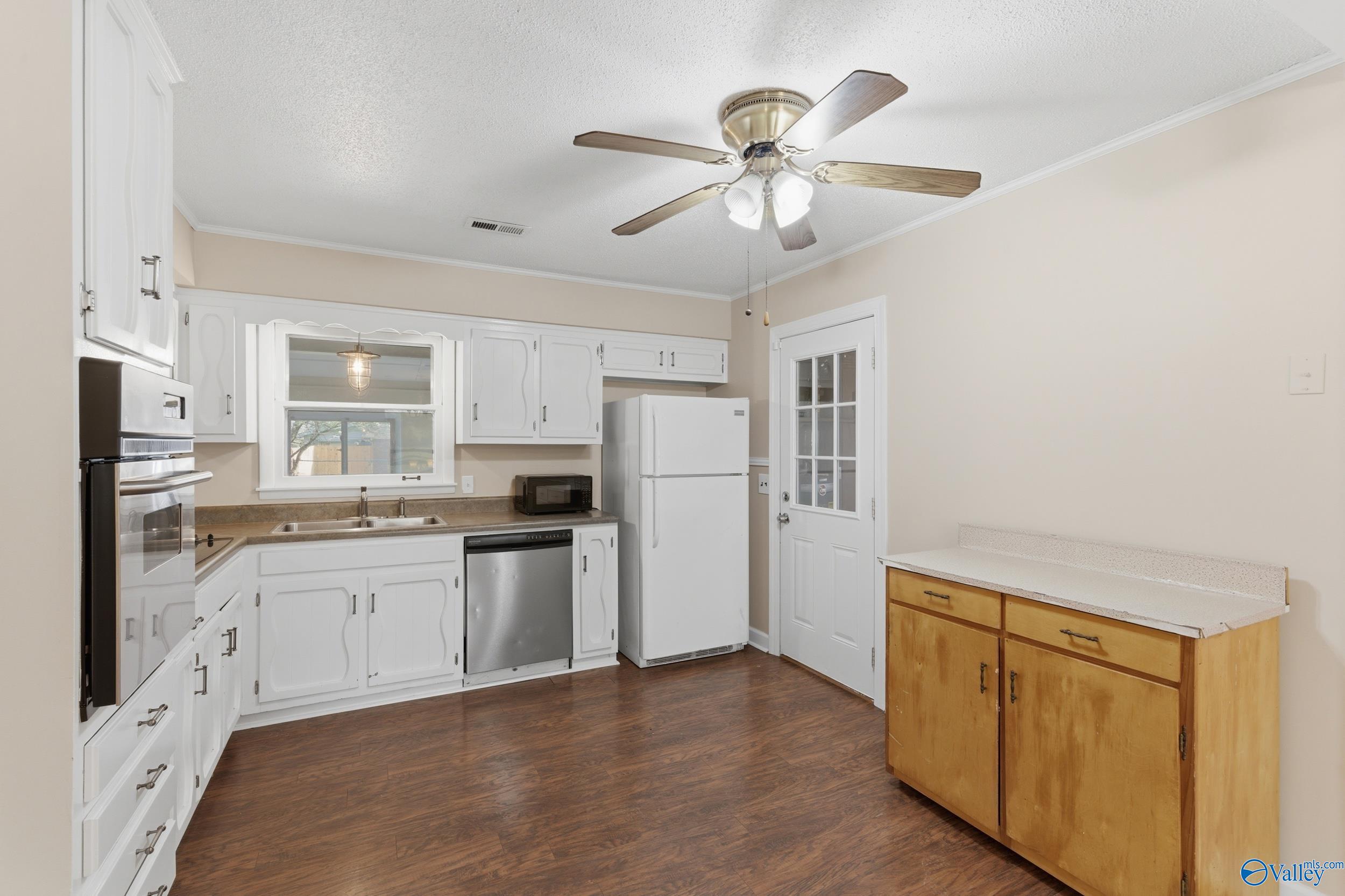 110 Flowerwood Drive