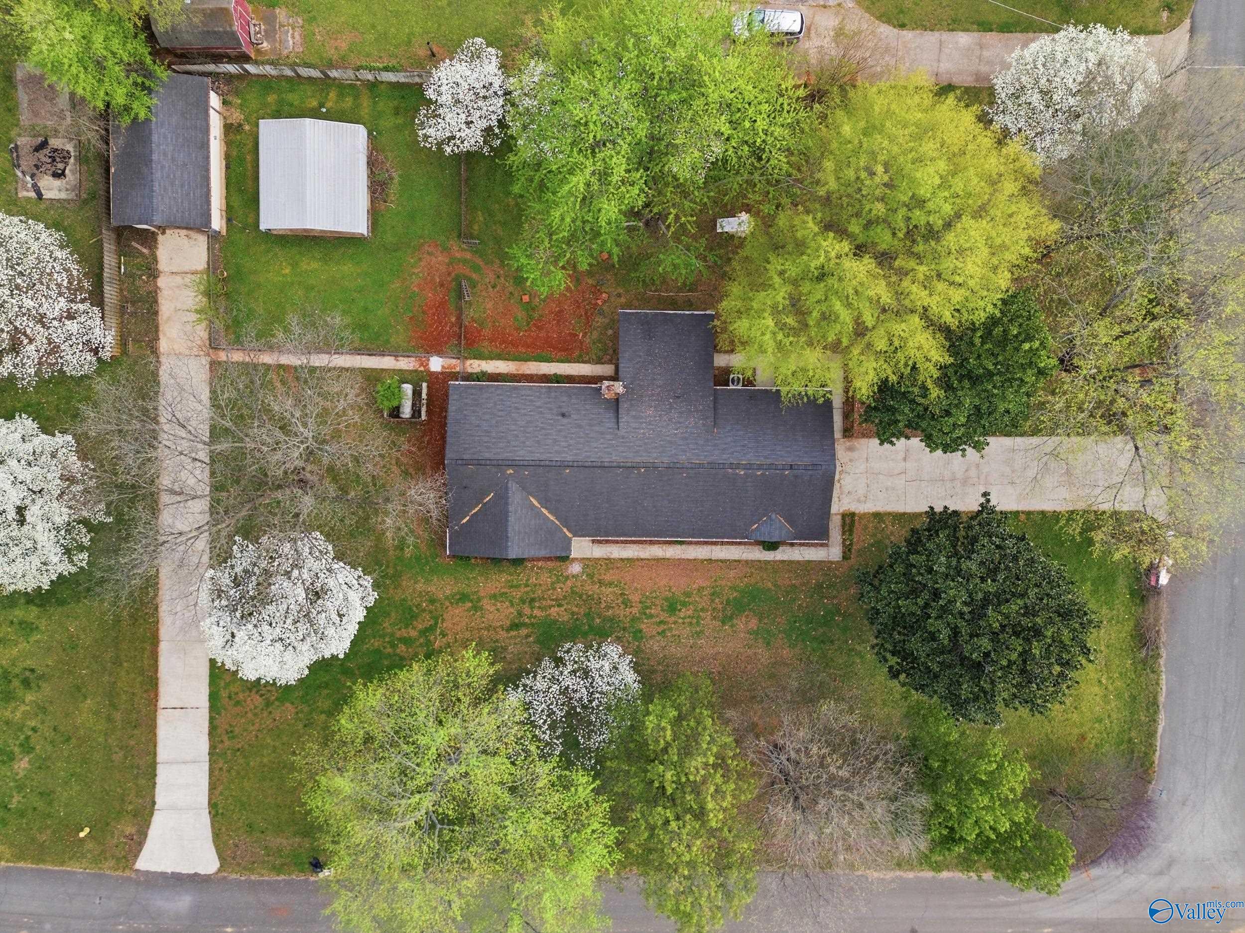 110 Flowerwood Drive