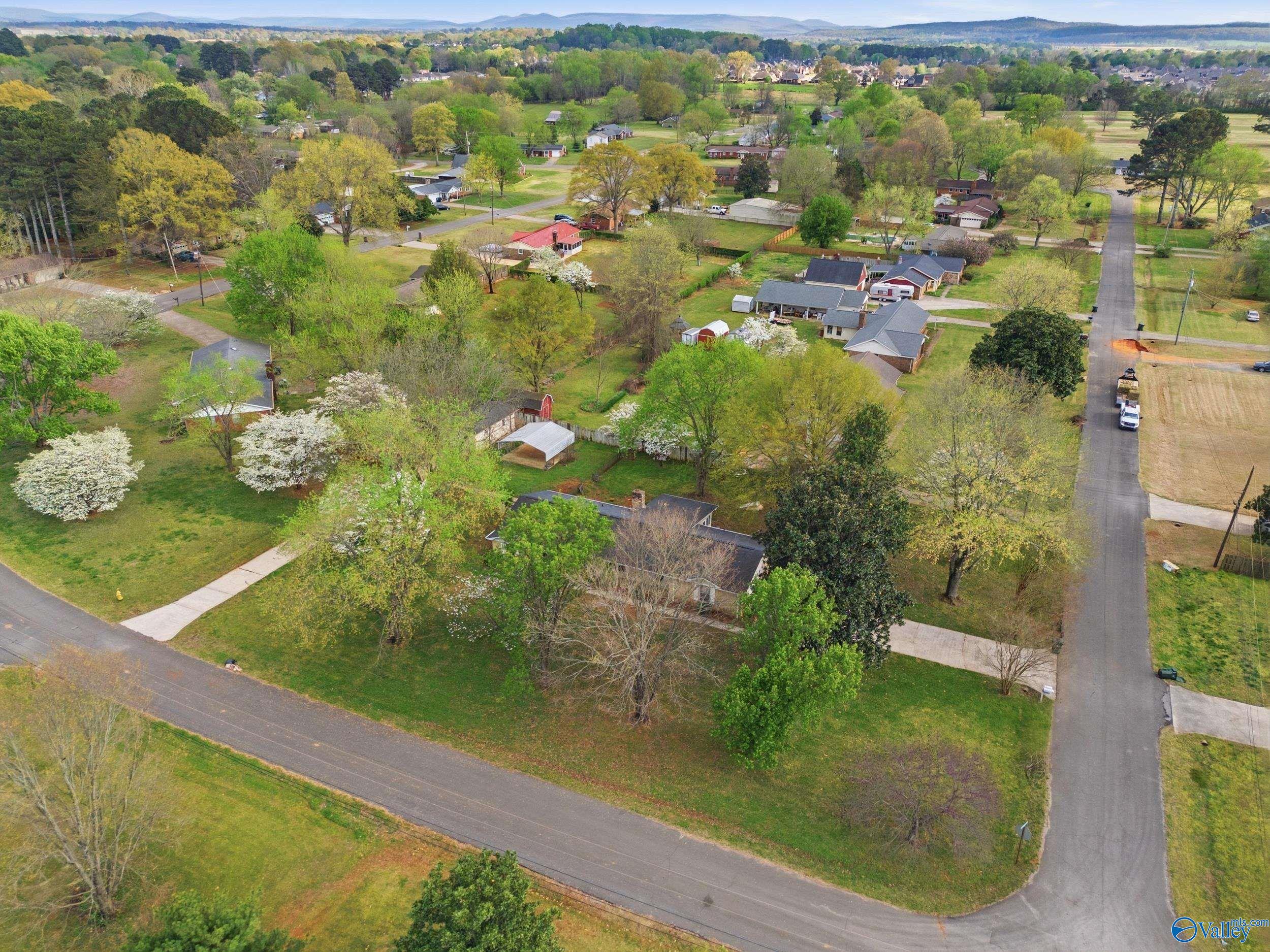 110 Flowerwood Drive