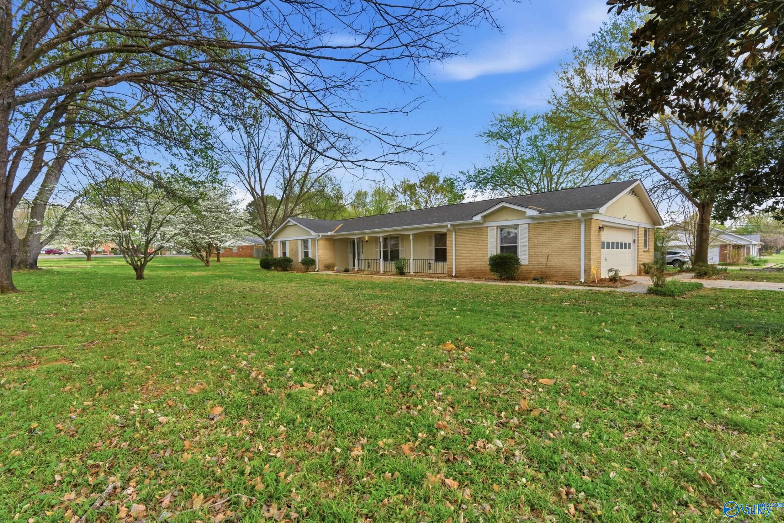 110 Flowerwood Drive