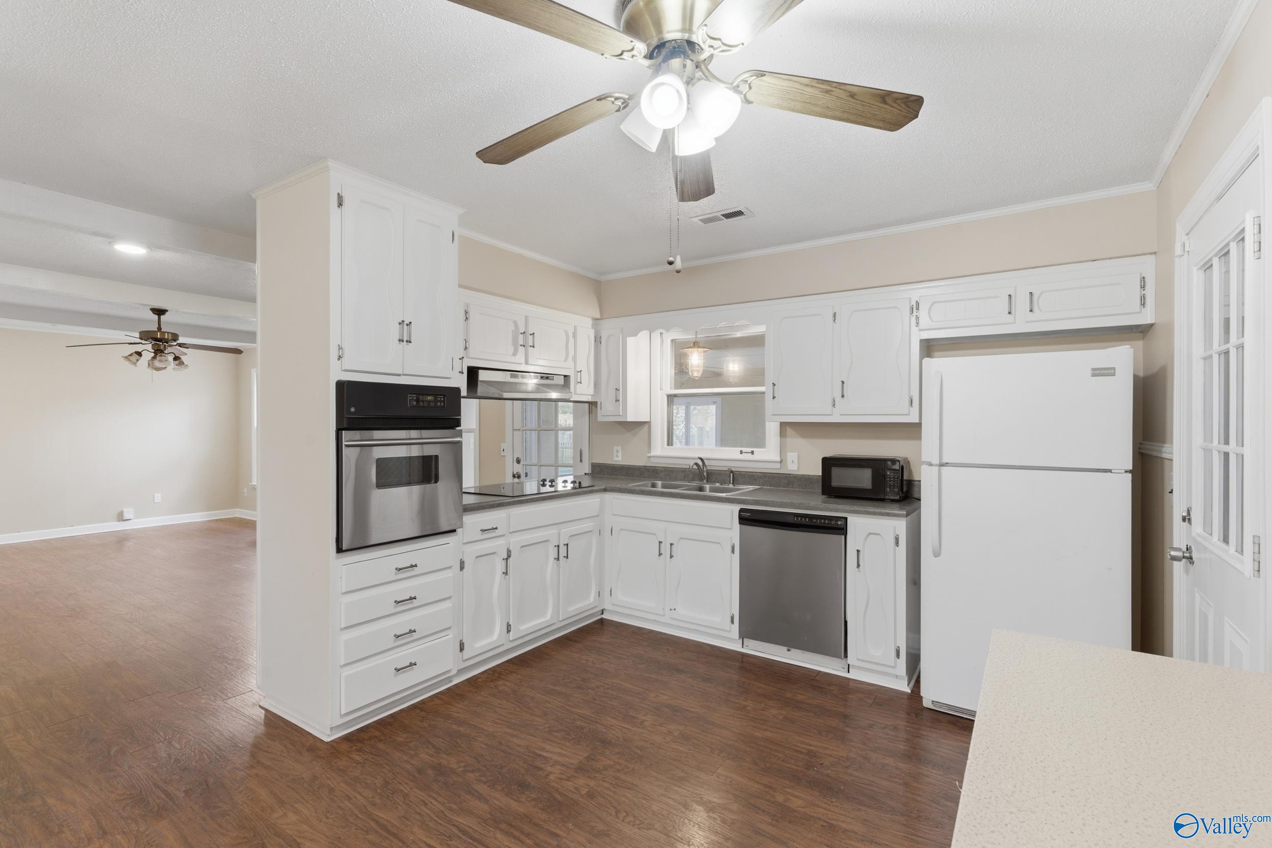 110 Flowerwood Drive