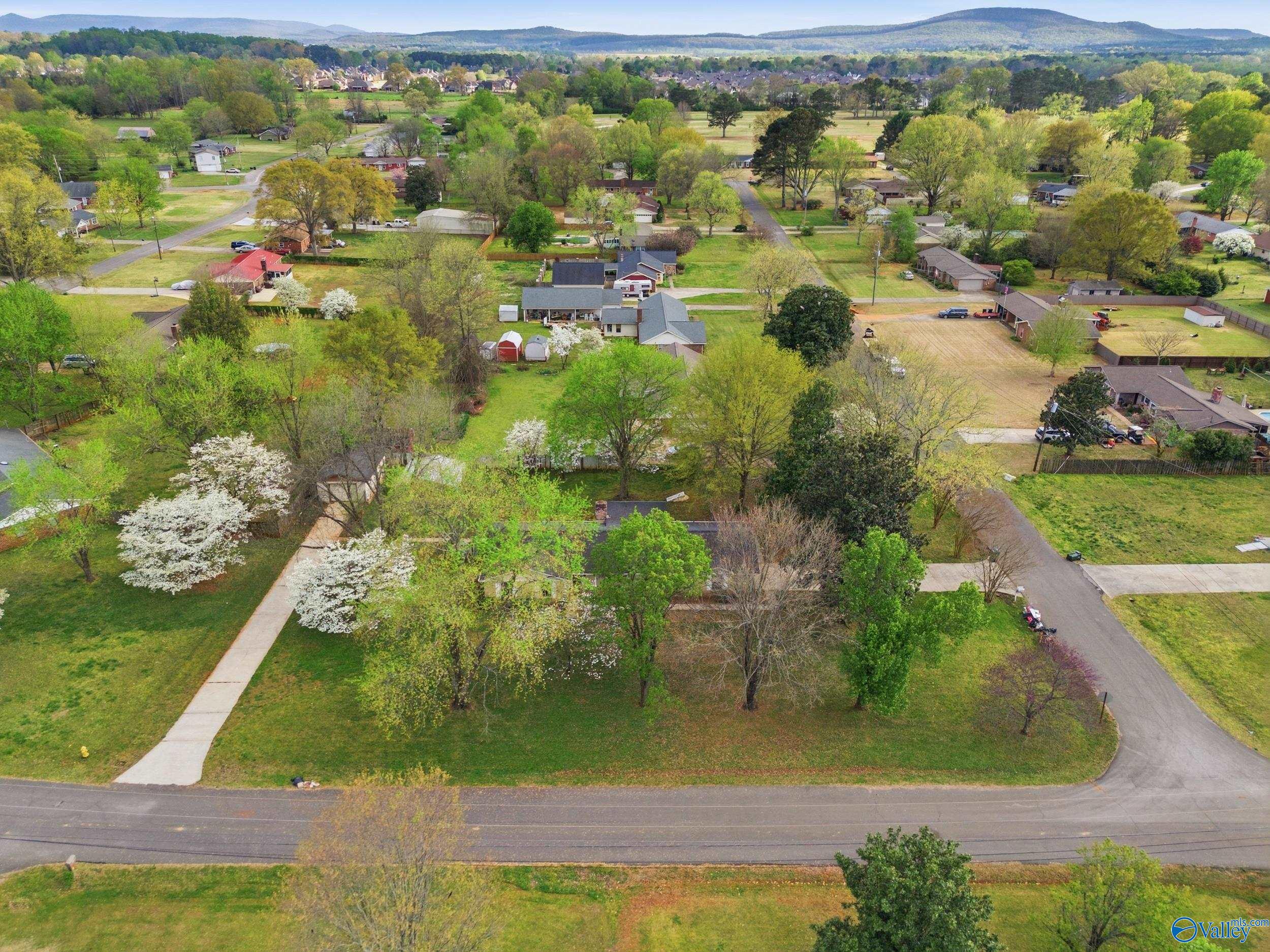 110 Flowerwood Drive