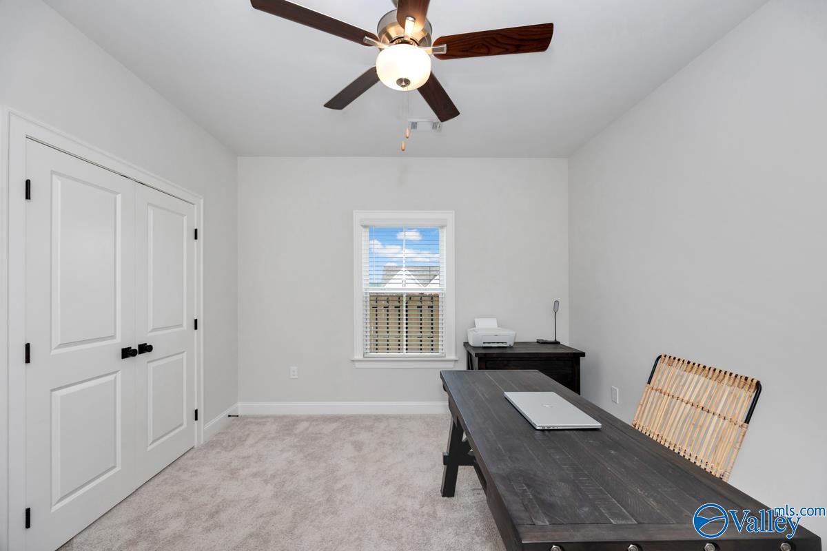 7652 Shaun Leslie Circle SE