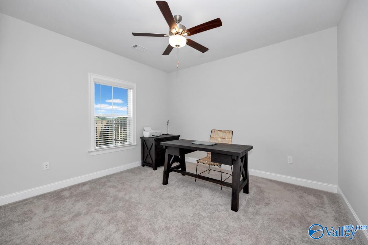 7652 Shaun Leslie Circle SE