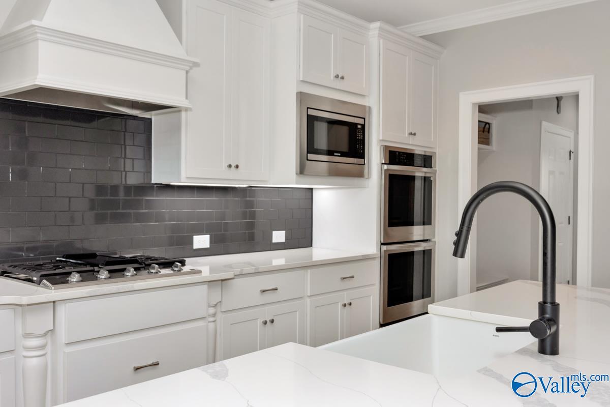 7652 Shaun Leslie Circle SE