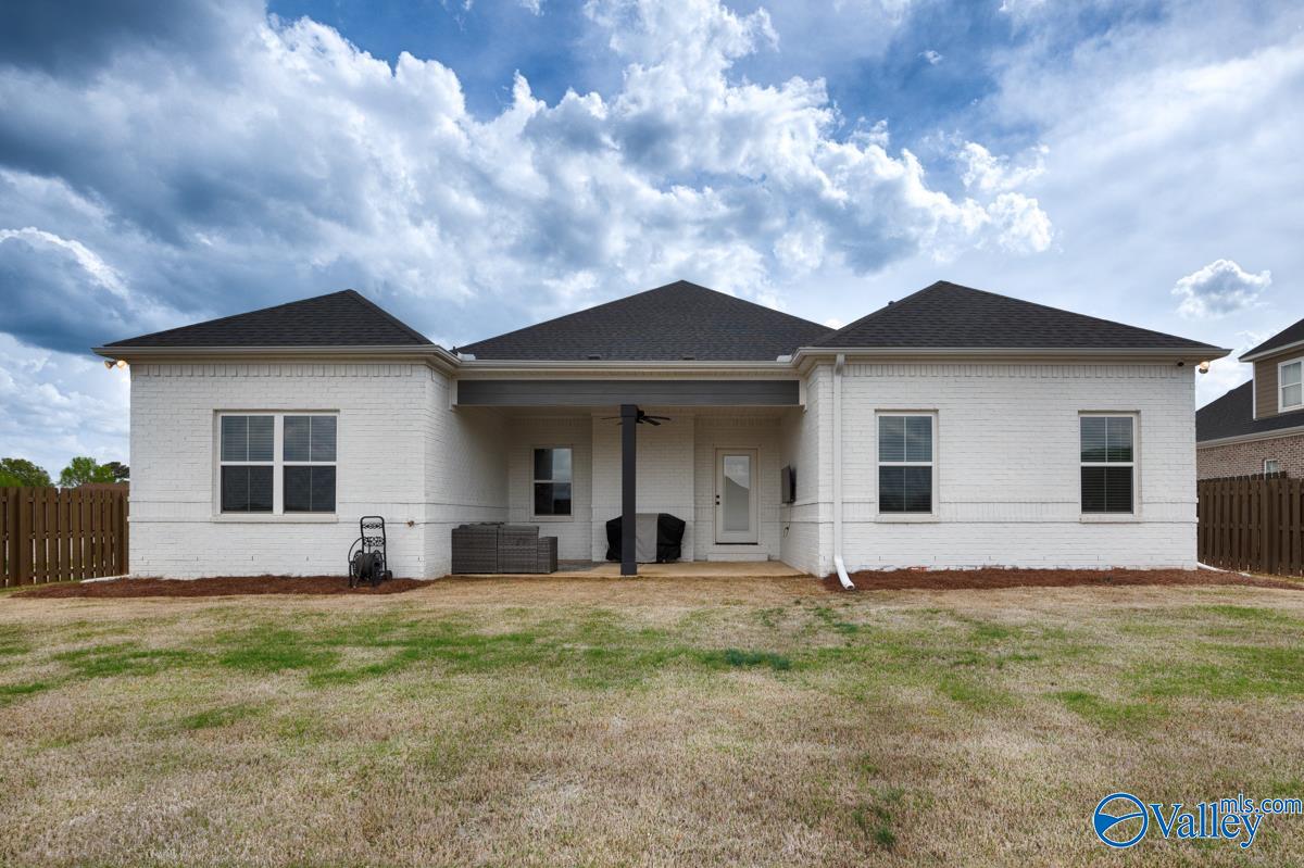 7652 Shaun Leslie Circle SE