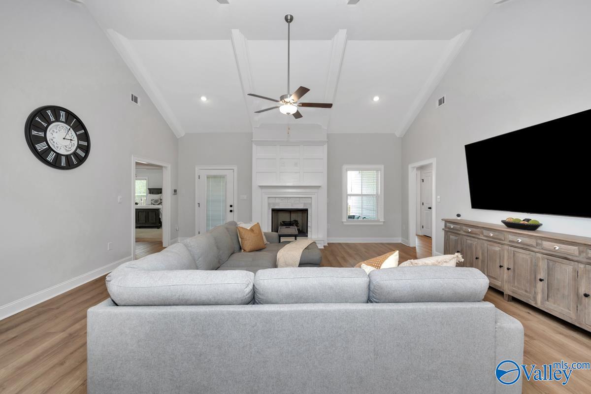 7652 Shaun Leslie Circle SE