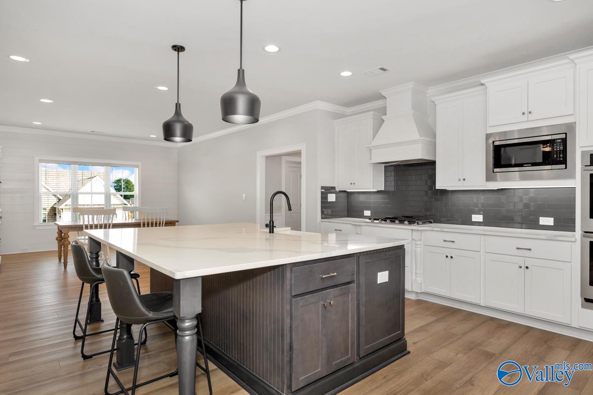 7652 Shaun Leslie Circle SE