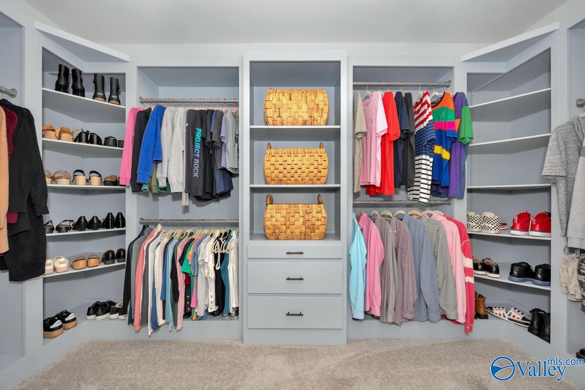 7652 Shaun Leslie Circle SE