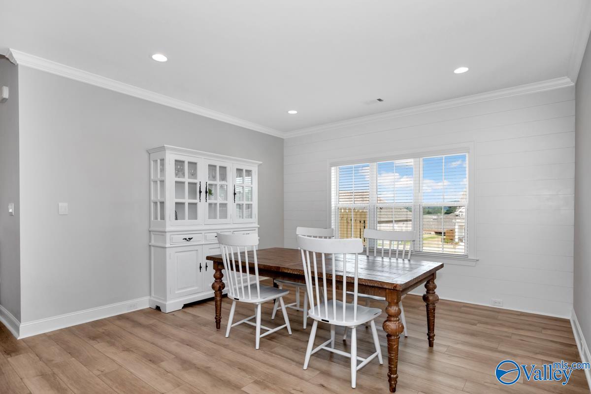 7652 Shaun Leslie Circle SE