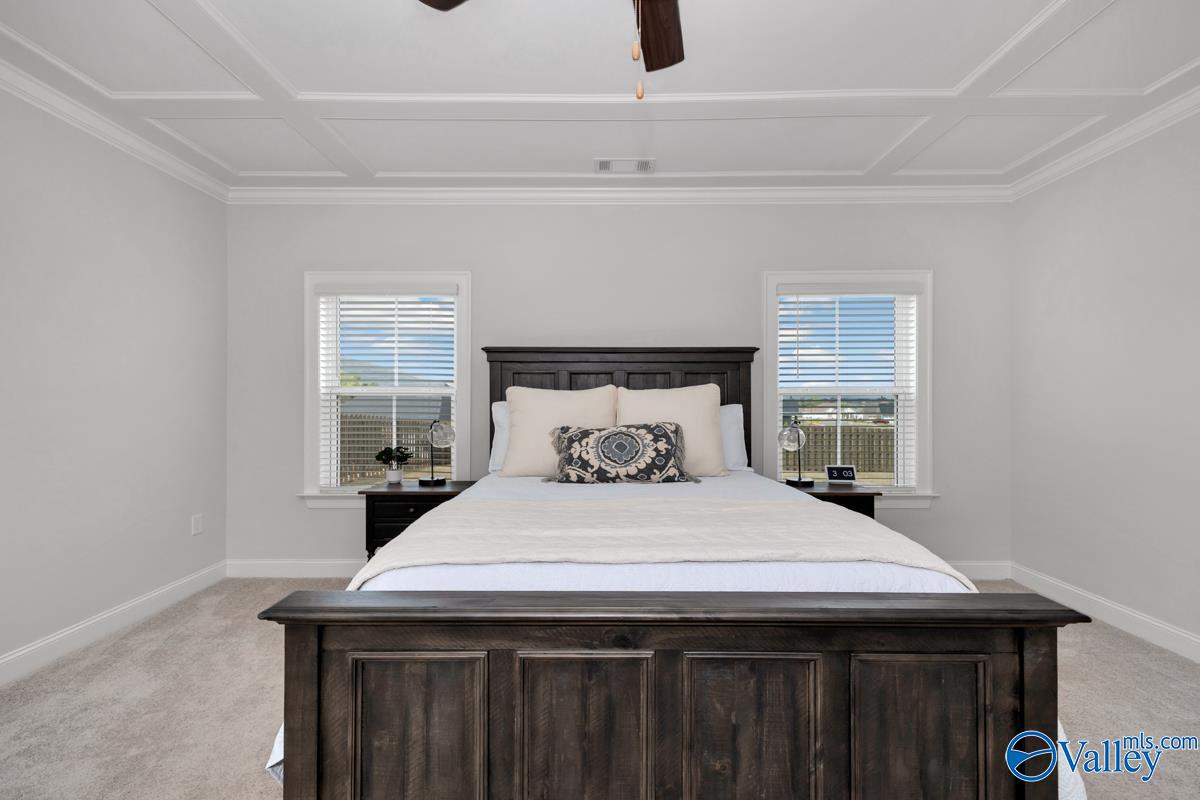 7652 Shaun Leslie Circle SE