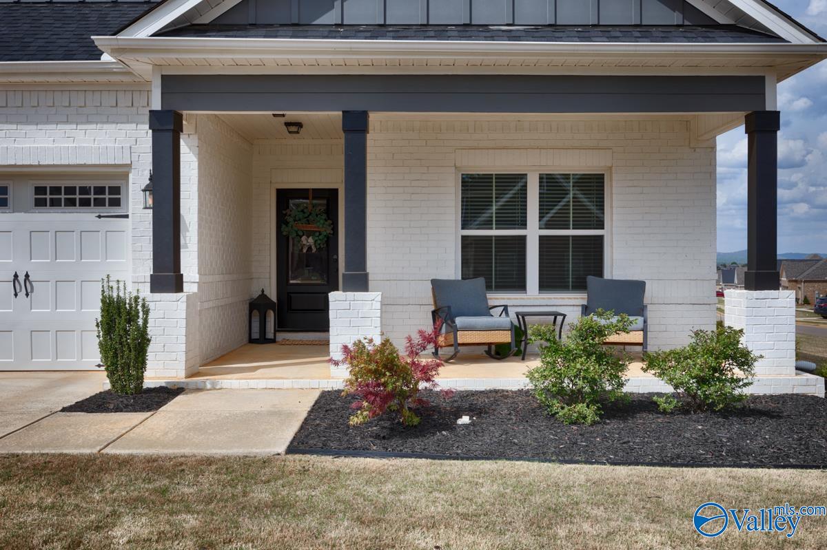 7652 Shaun Leslie Circle SE