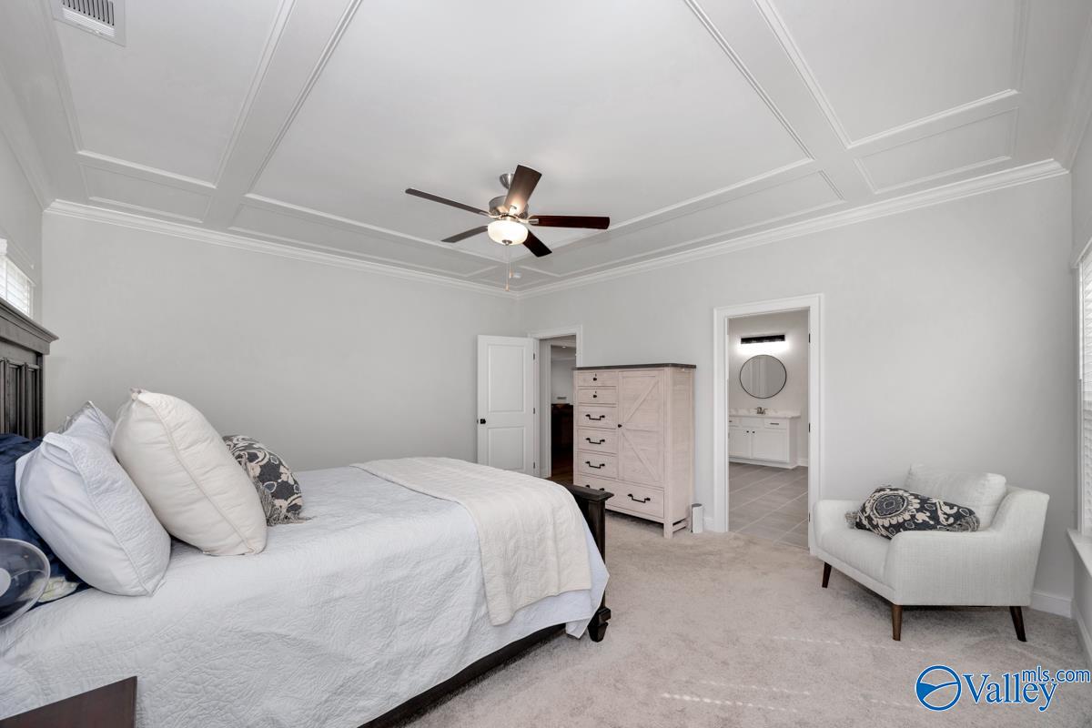 7652 Shaun Leslie Circle SE