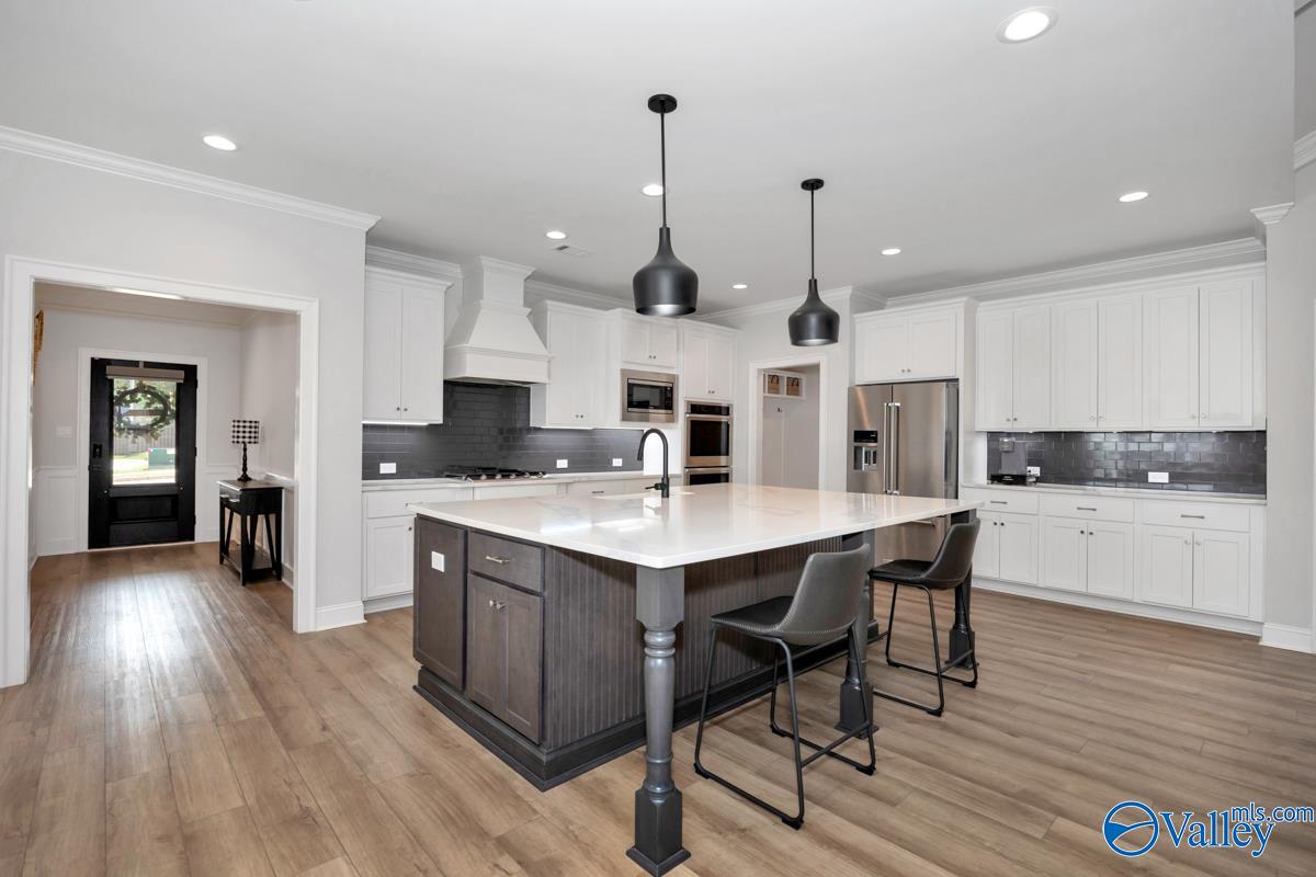 7652 Shaun Leslie Circle SE