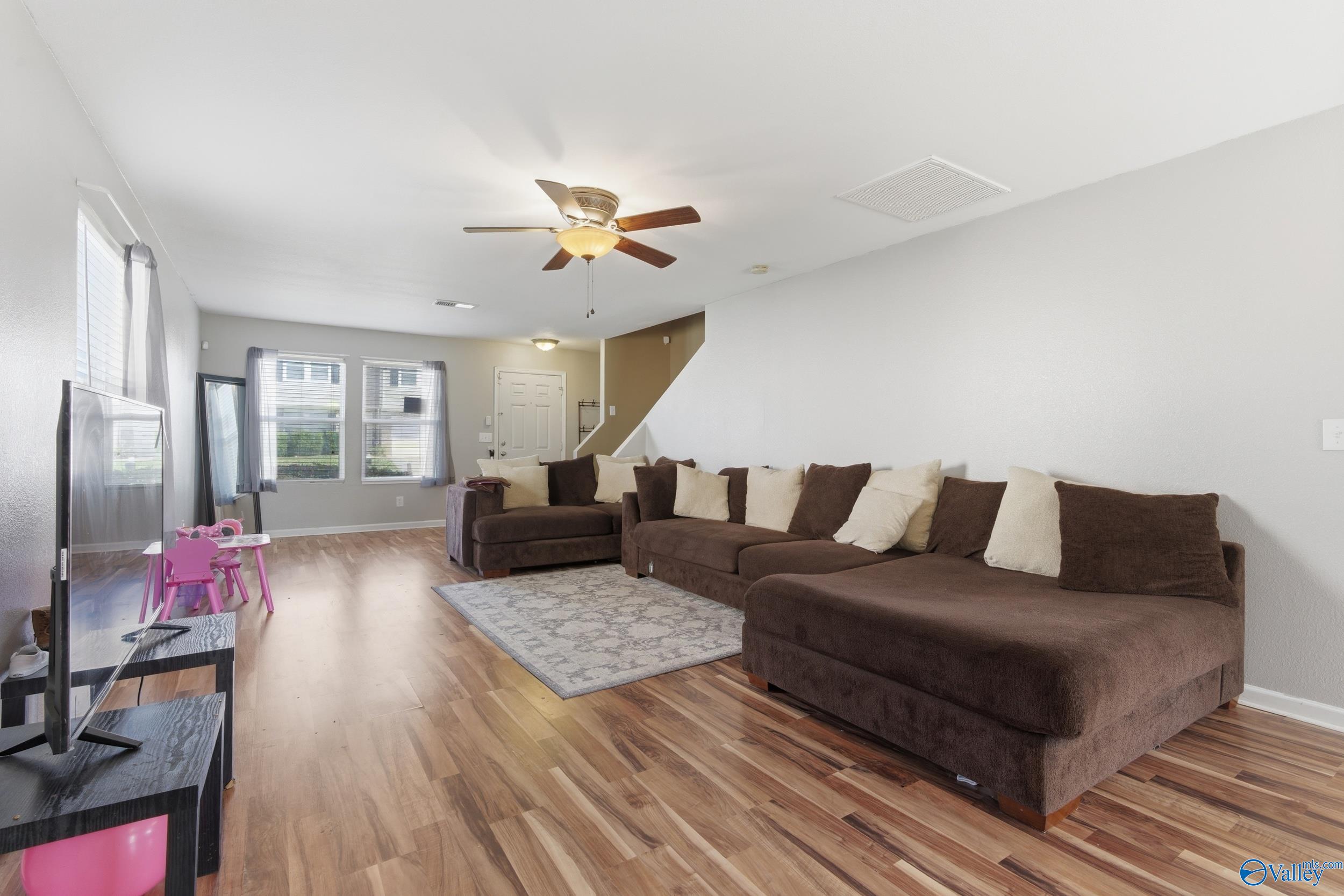 212 Whitestone Drive