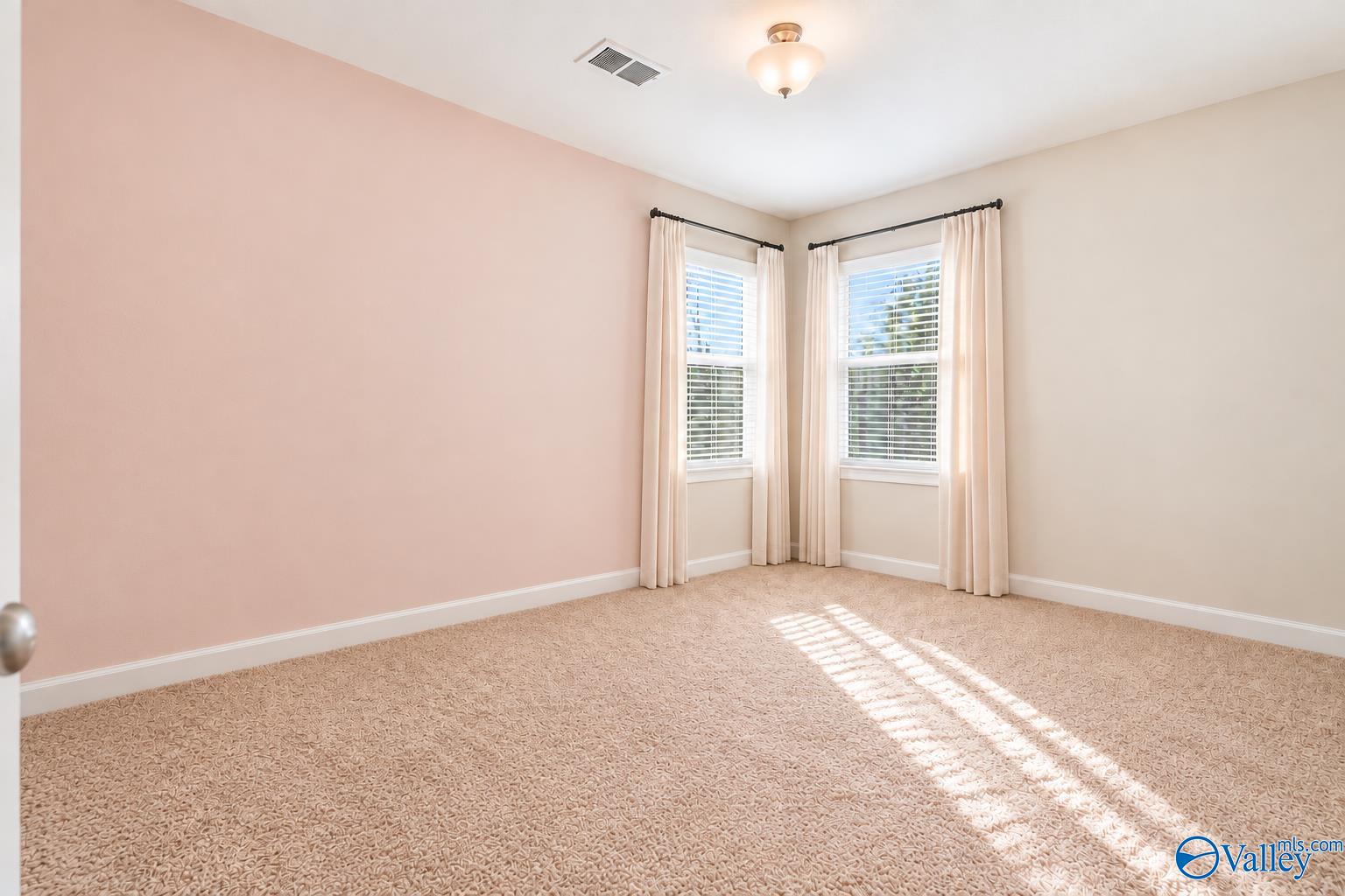 212 Whitestone Drive