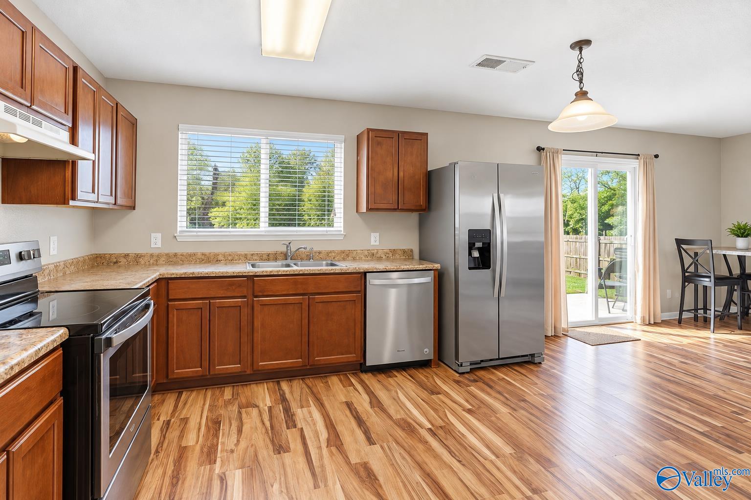 212 Whitestone Drive