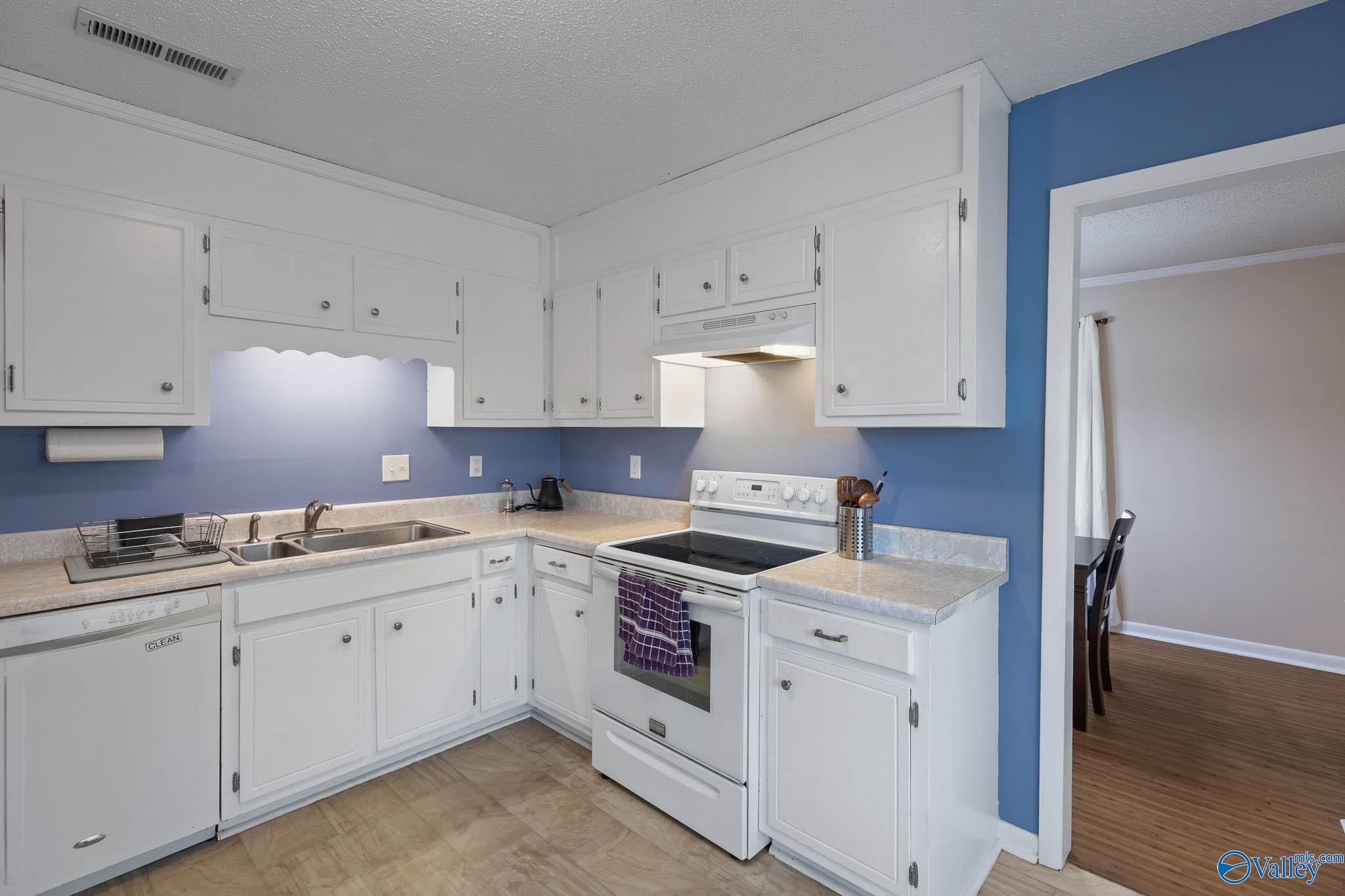 12031 Runningmeade Trail SE