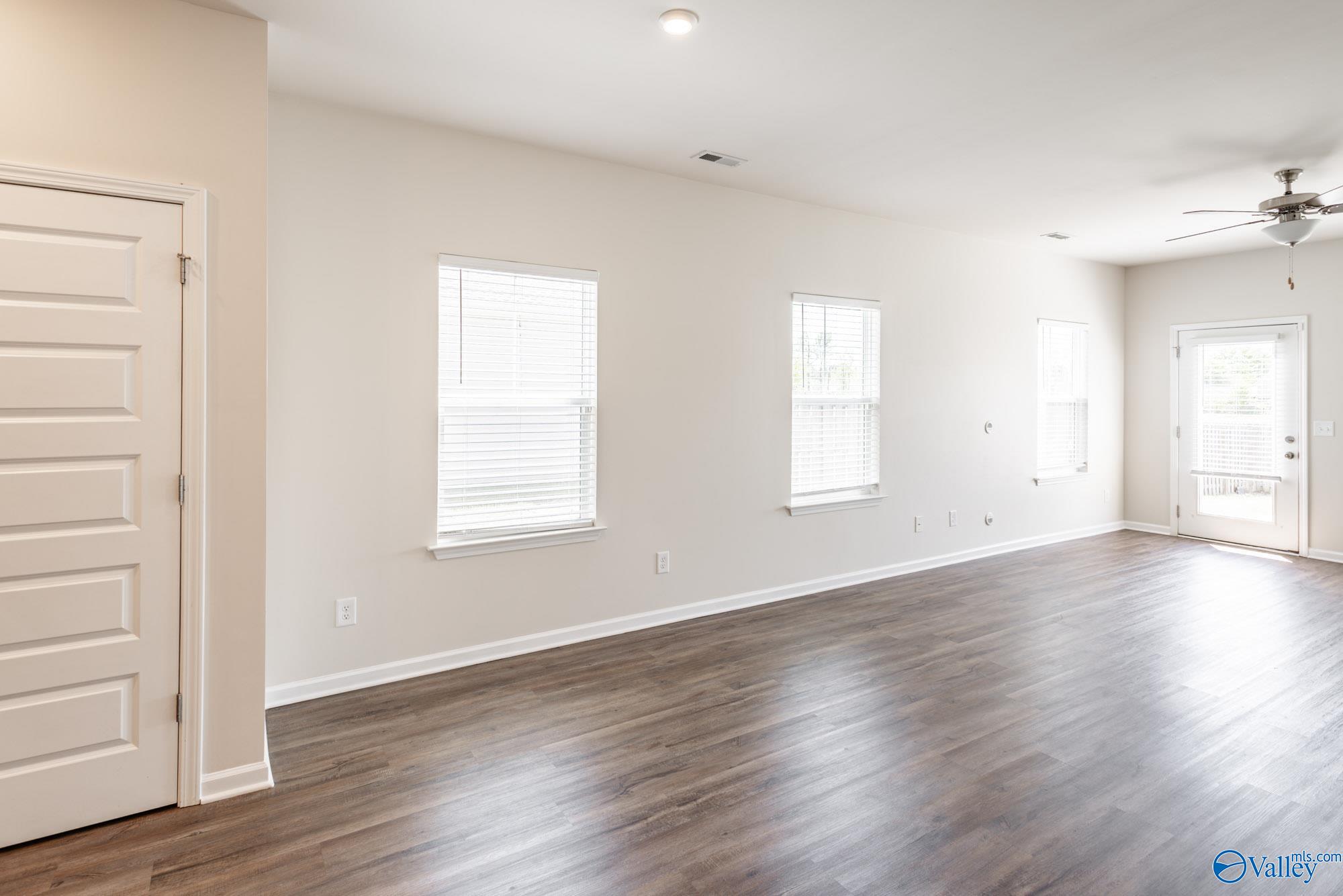 13019 Lantern Pointe Way